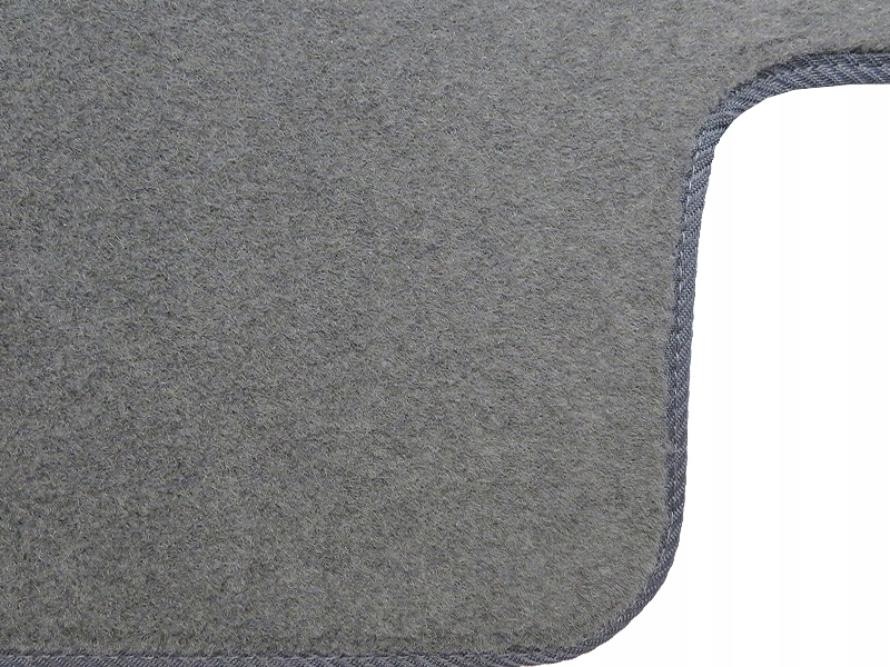 MERCEDES ACTROS MP4 11- PNEUM dywaniki welur STD s Waga produktu z opakowaniem jednostkowym 4 kg