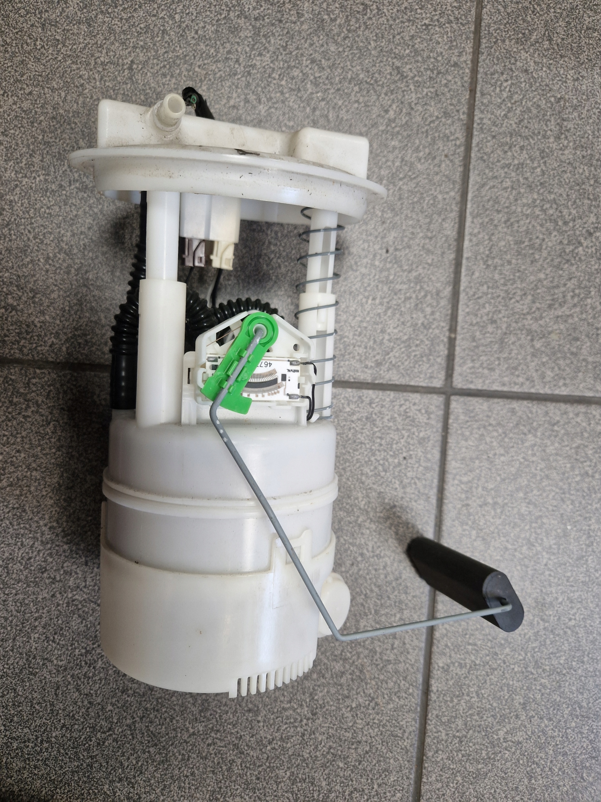 feed pump RENAULT MODUS LIFT 1,2 16V