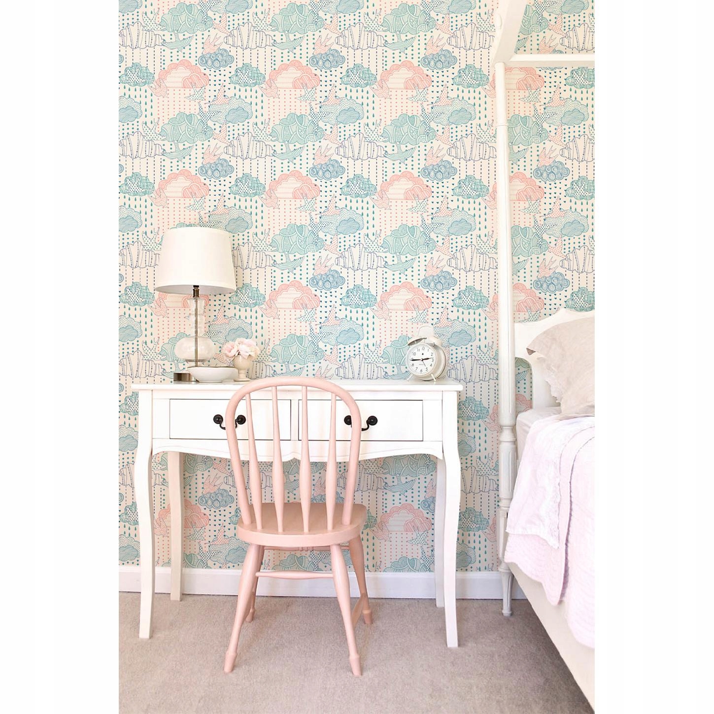 

Fototapeta Kolorowe jaskółki i chmury 104x70 cm