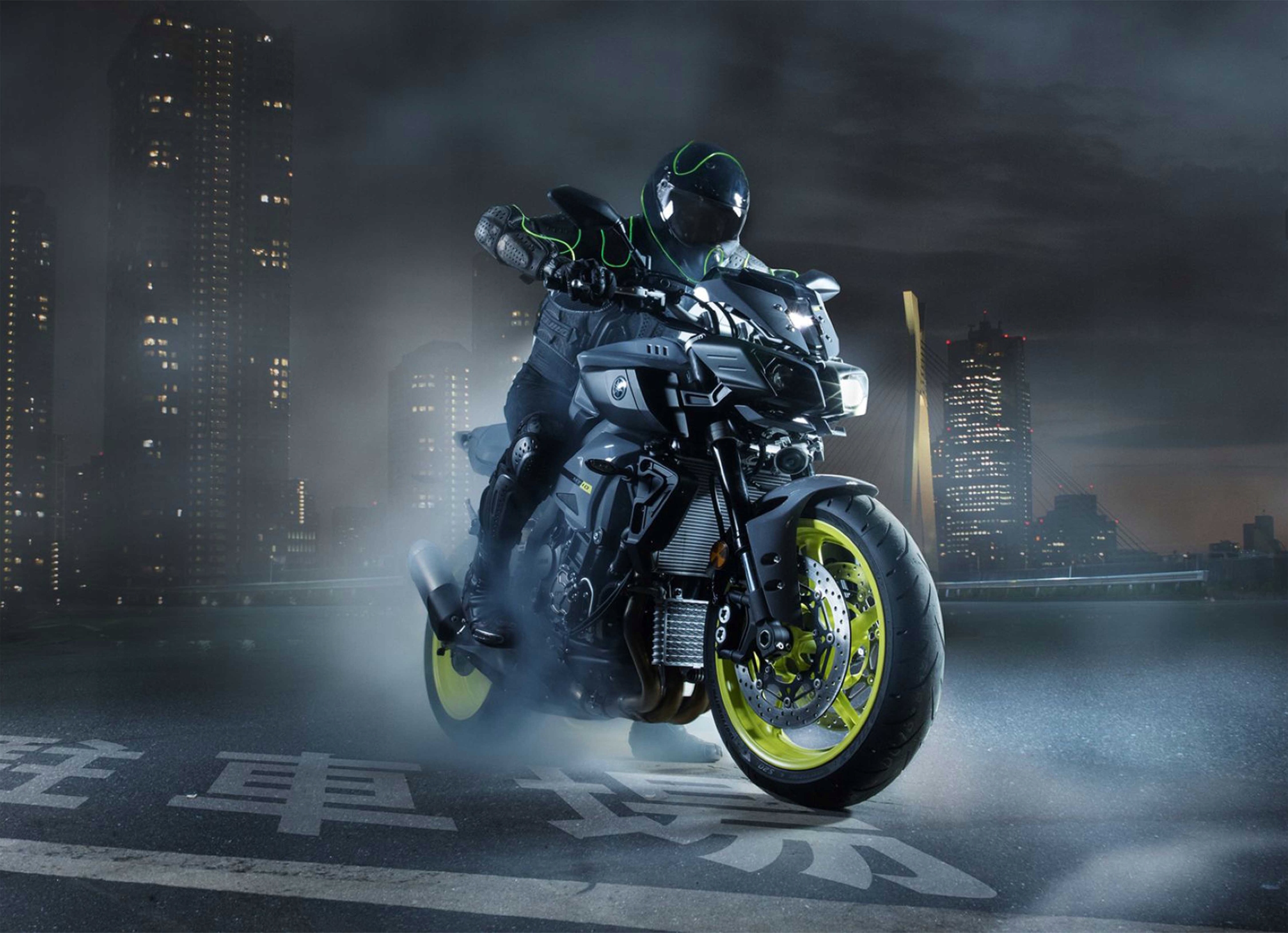 

Fototapeta Yamaha 02 254x184