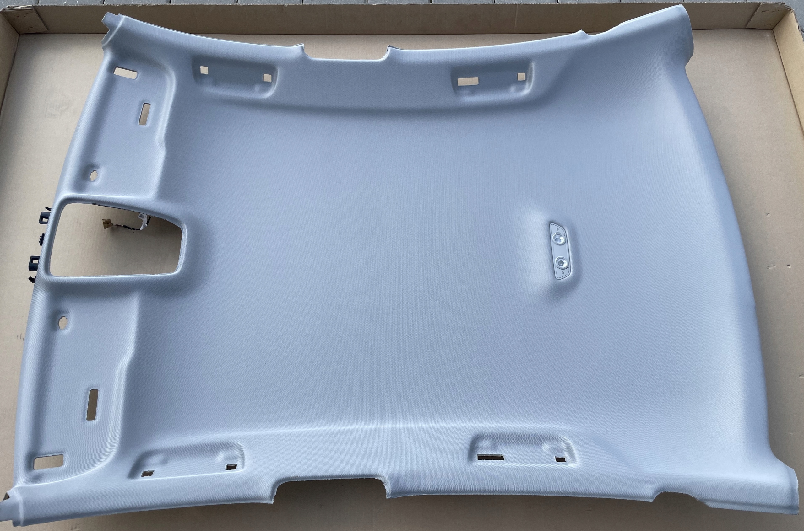 Ciel de toit AUDI A6 C8 Berline Original Comme Neuf 4K5867505B