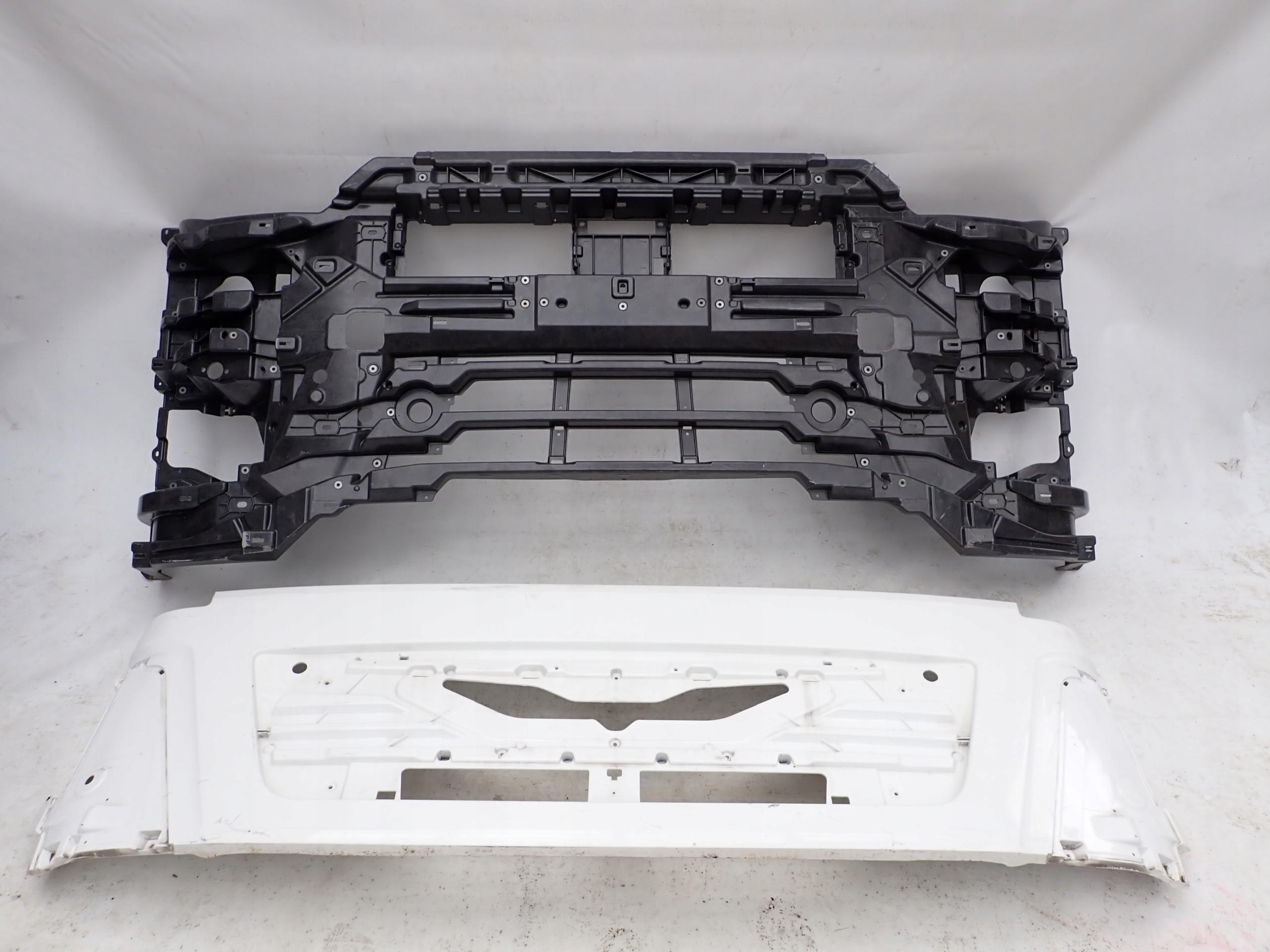MAN TGL E6 LIFT 12-> pillar bonnet grill grille