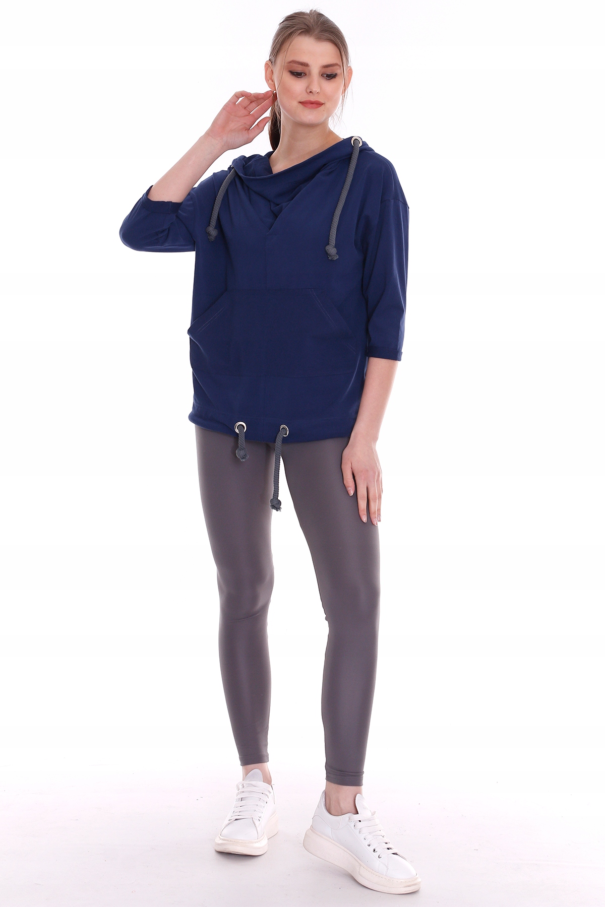 

Fashion-hunt Bluza Oversize Z Kominem / Kapturem