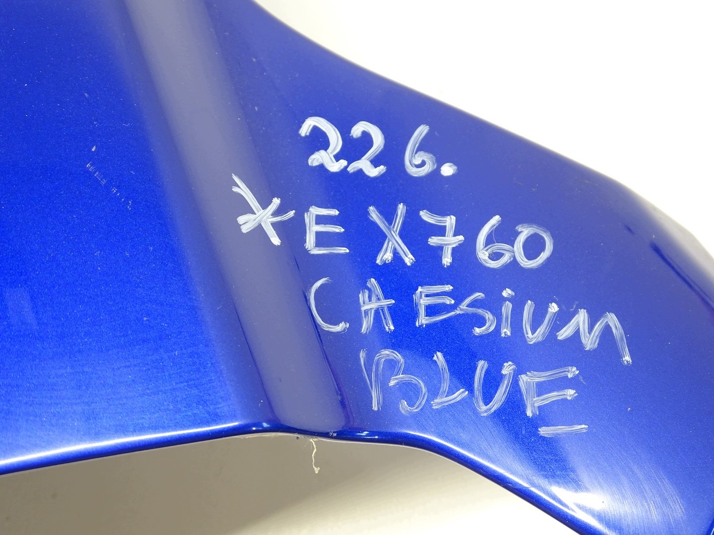 fender left front front JAGUAR XE X760 CAESIUM BLUE