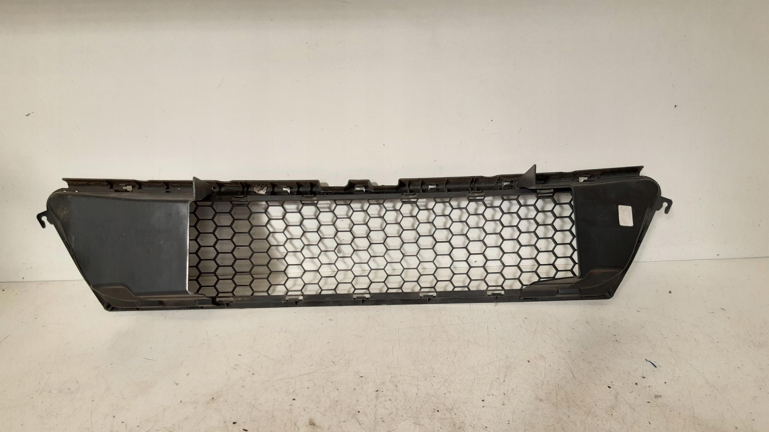 Lüftungsgitter des lüfters 8200735108 Dacia Sandero
