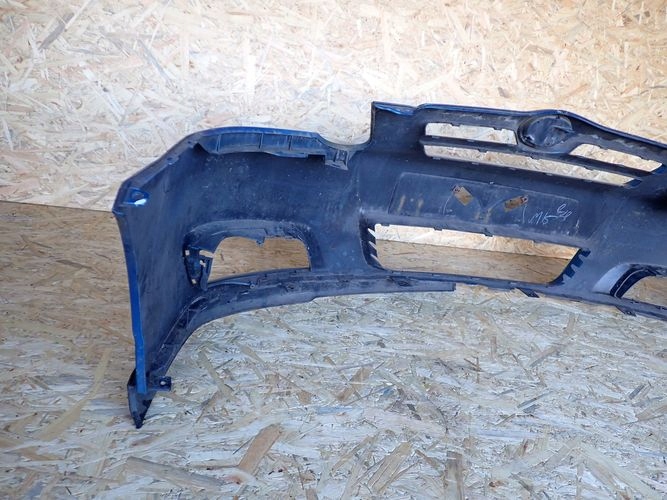 TOYOTA COROLLA HB 05- Frontstoßstange vorne