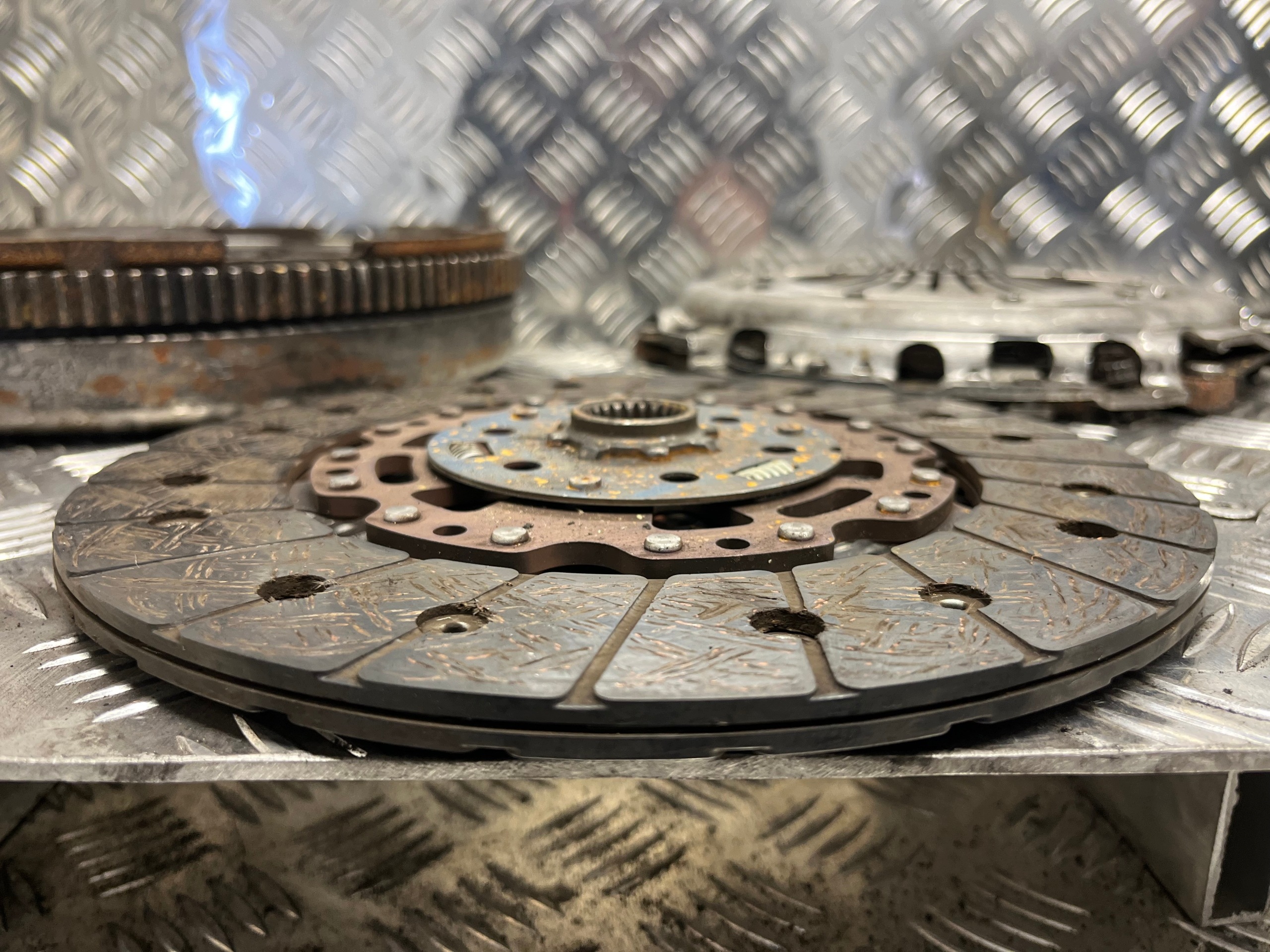 clutch complete VOLKSWAGEN TOURAN 1