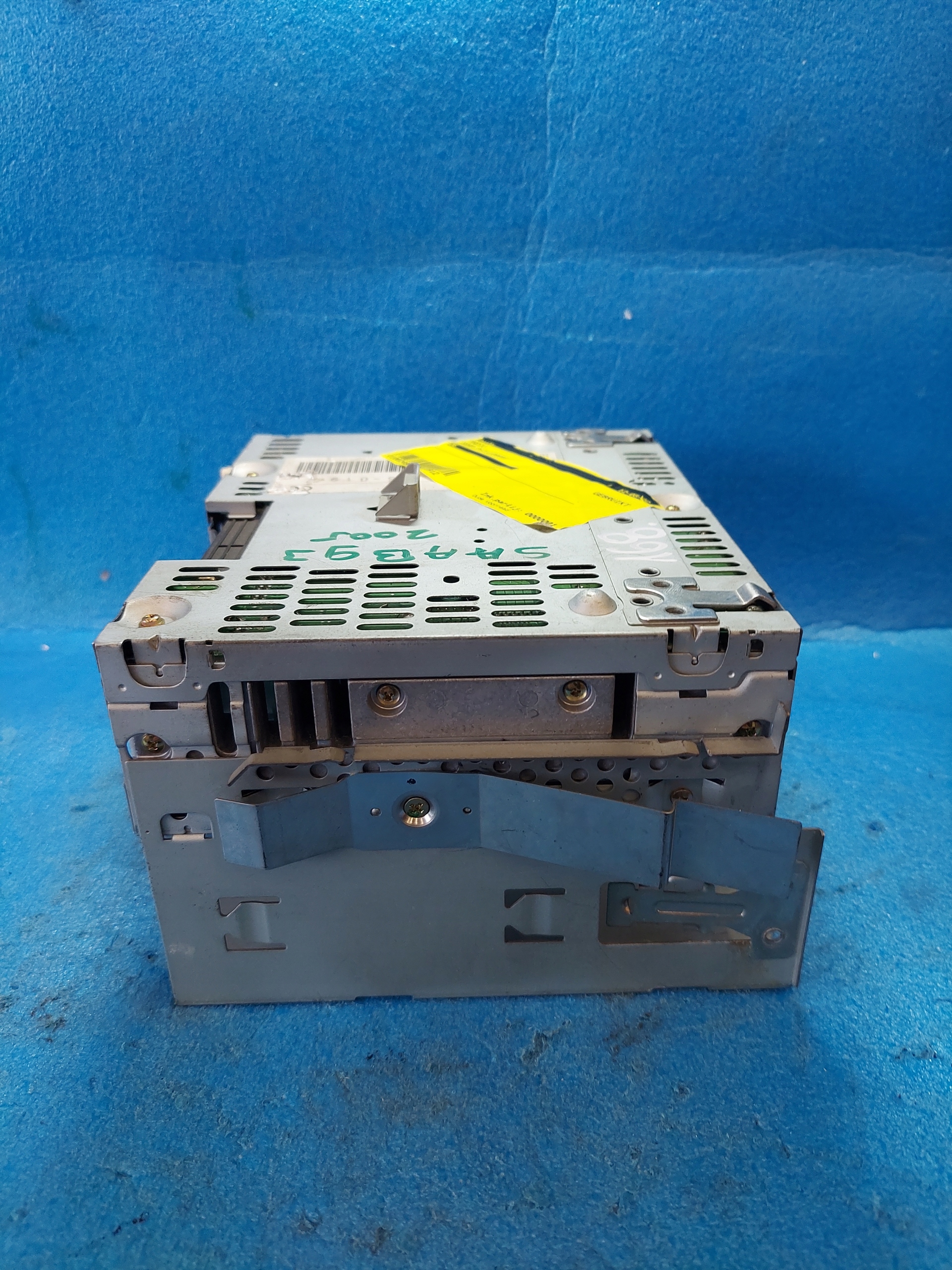 RADIO EKRAN SAAB 9-3 2005R