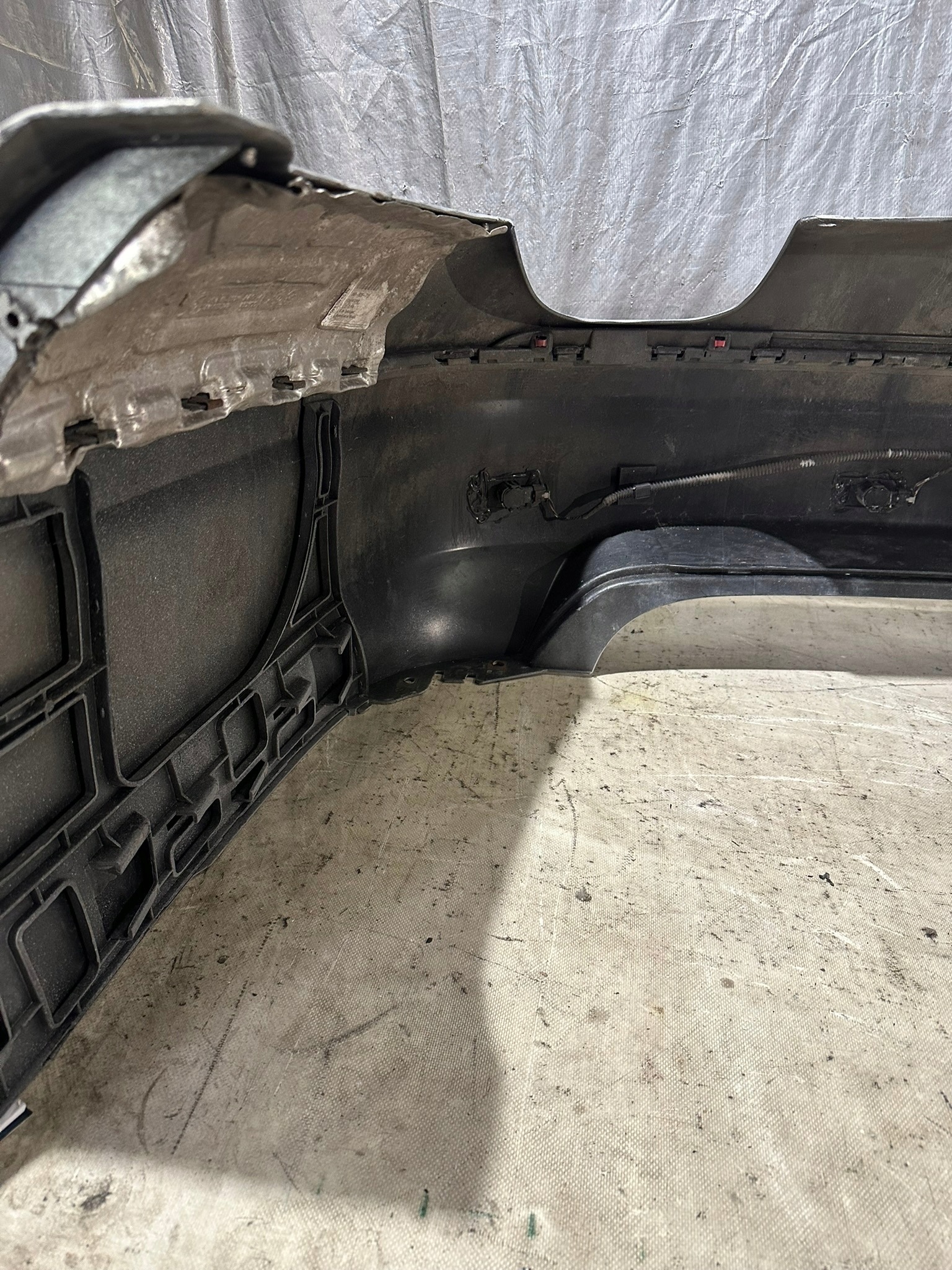 bumper rear part VOLKSWAGEN VW GOLF 6 KOMBI PDC