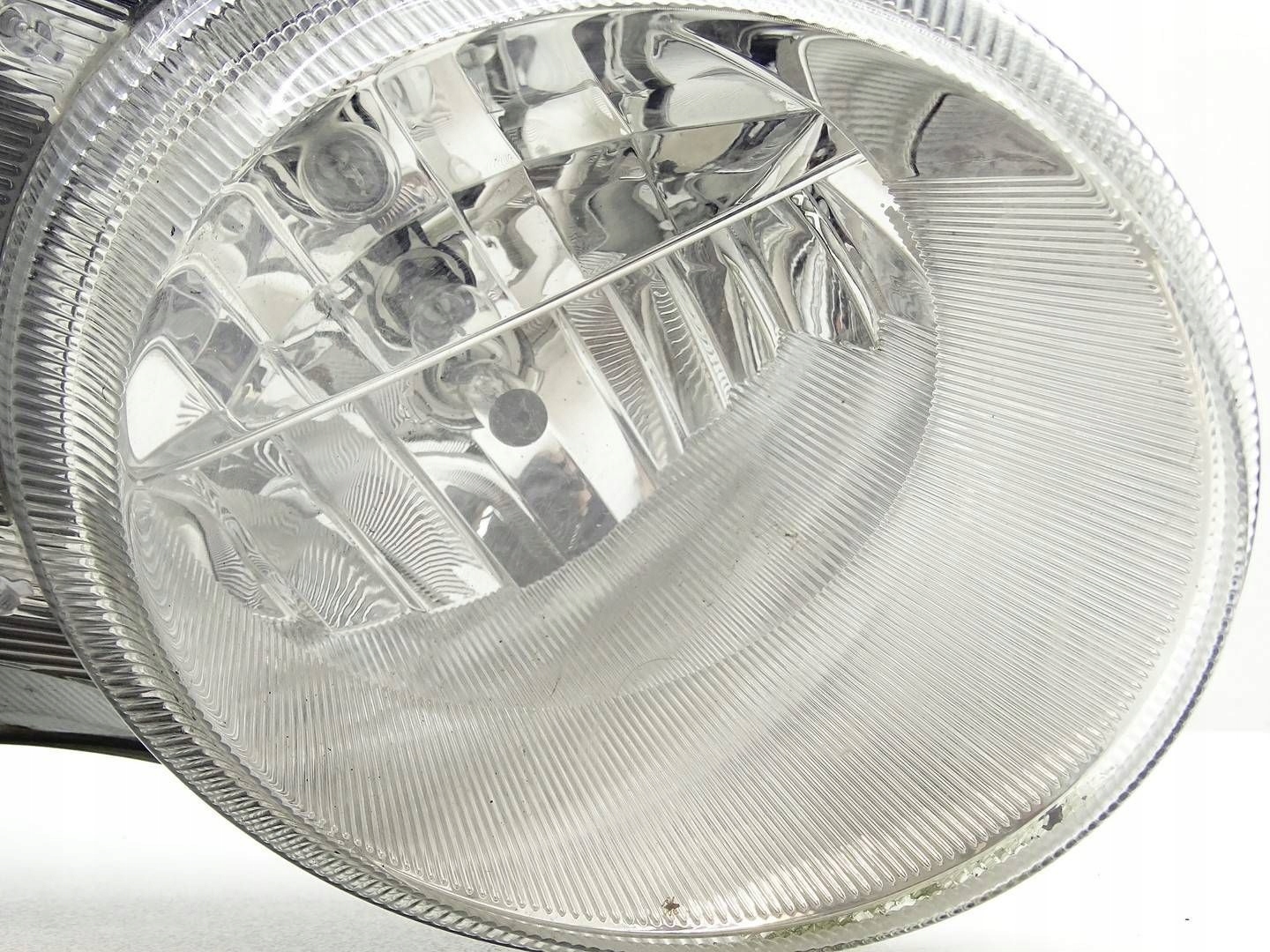 REFLEKTOR light right front right front SKODA YETI and LIFT 5L2941018A