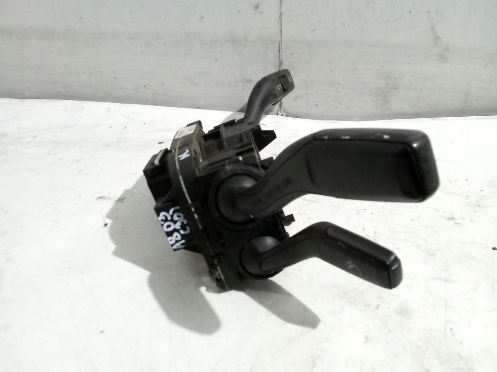 Audi A8 D3 Commodo essuie glace 4E0953549