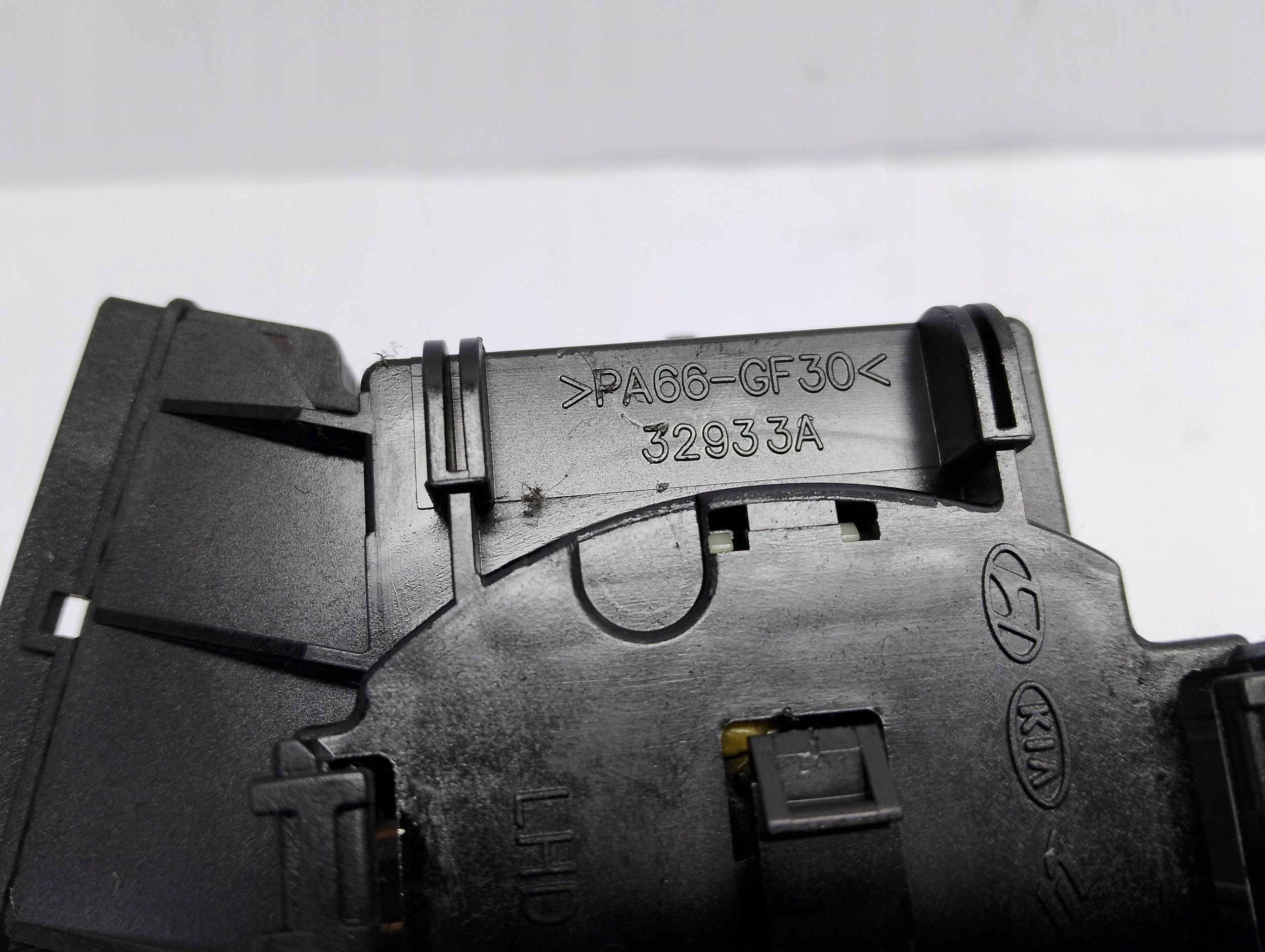 Manetka DEVIO TERGICRISTALLO TERGI Kia 32933A