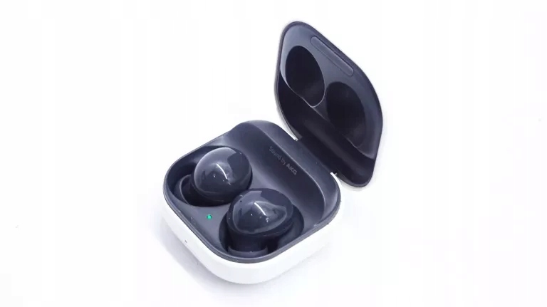 値下げ:未使用 Samsung Galaxy Buds2 Graphite Galaxy Buds2 グラファイト ワイヤレスイヤホン Samsung純正