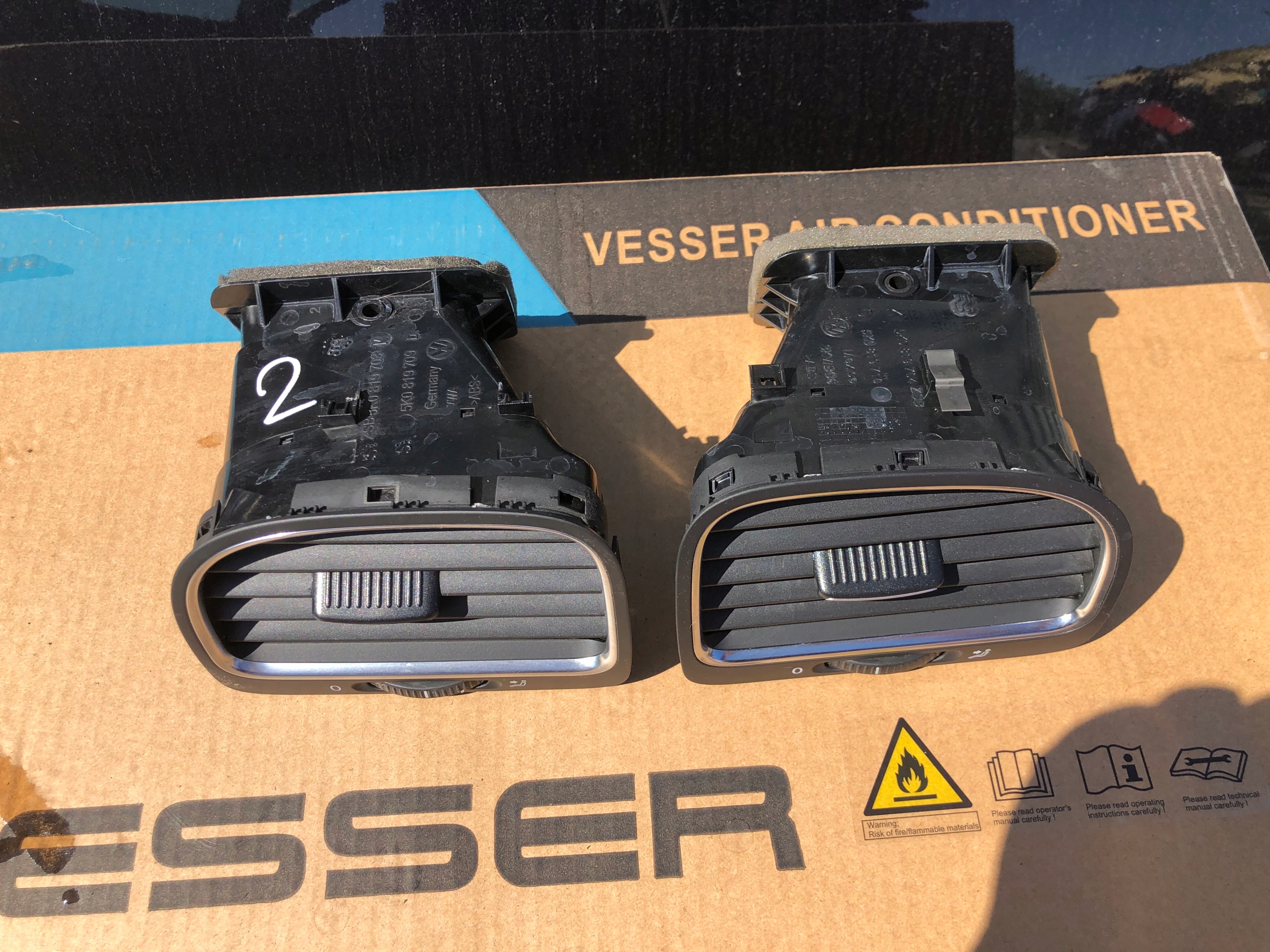 воздухозаборник жалюзи потока воздуха левая правая перед vw GOLF VI 5K0 11r