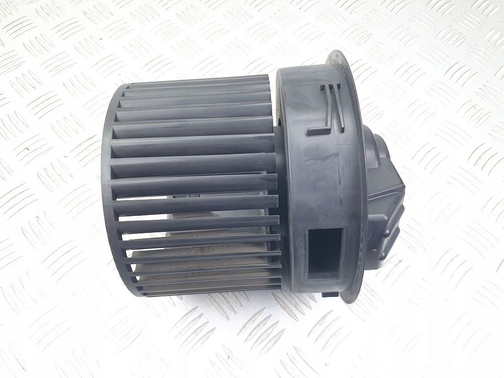 LEAF I ZE0 JUKE I F15 WENTYLATOR DMUCHAWA WNĘTRZA Producent części Valeo