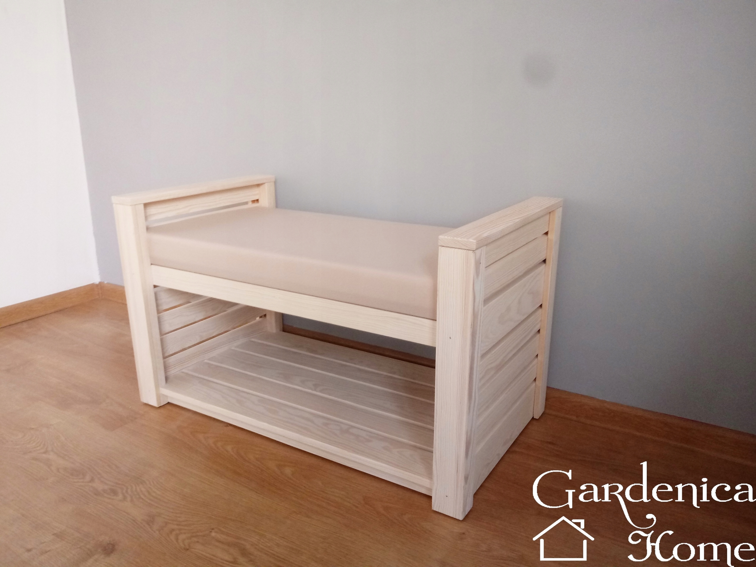 ŁAWKA ŁAWECZKA SIEDZISKO DO PRZEDPOKOJU NA BUTY Kolor korpusu inny kolor