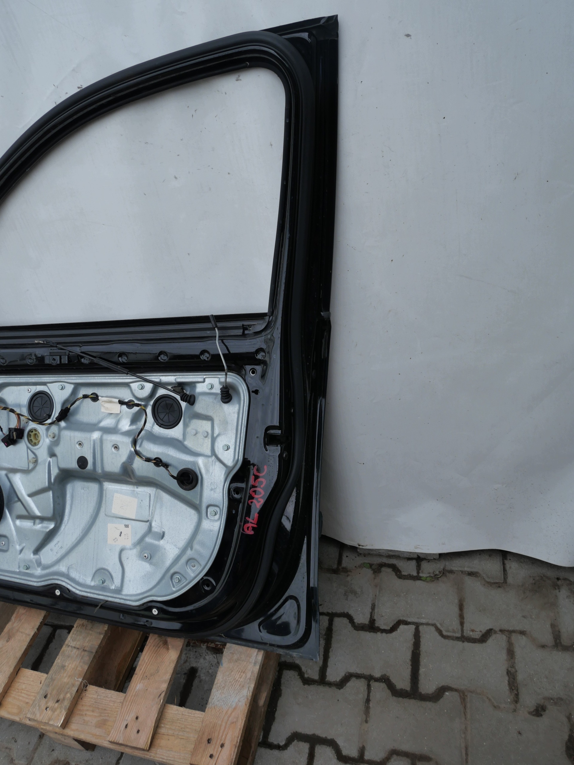 VW POLO 9N door front right