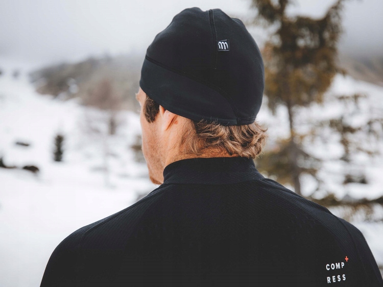 COMPRESSPORT Czapka biegowa HURRICANE BEANIE Materiał dominujący poliamid