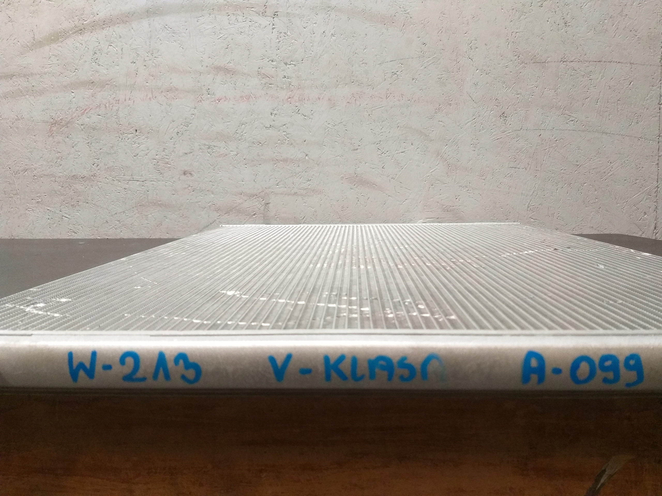 RADIATEUR CLIMATISATION KLIMA MERCEDES V KLASA W447