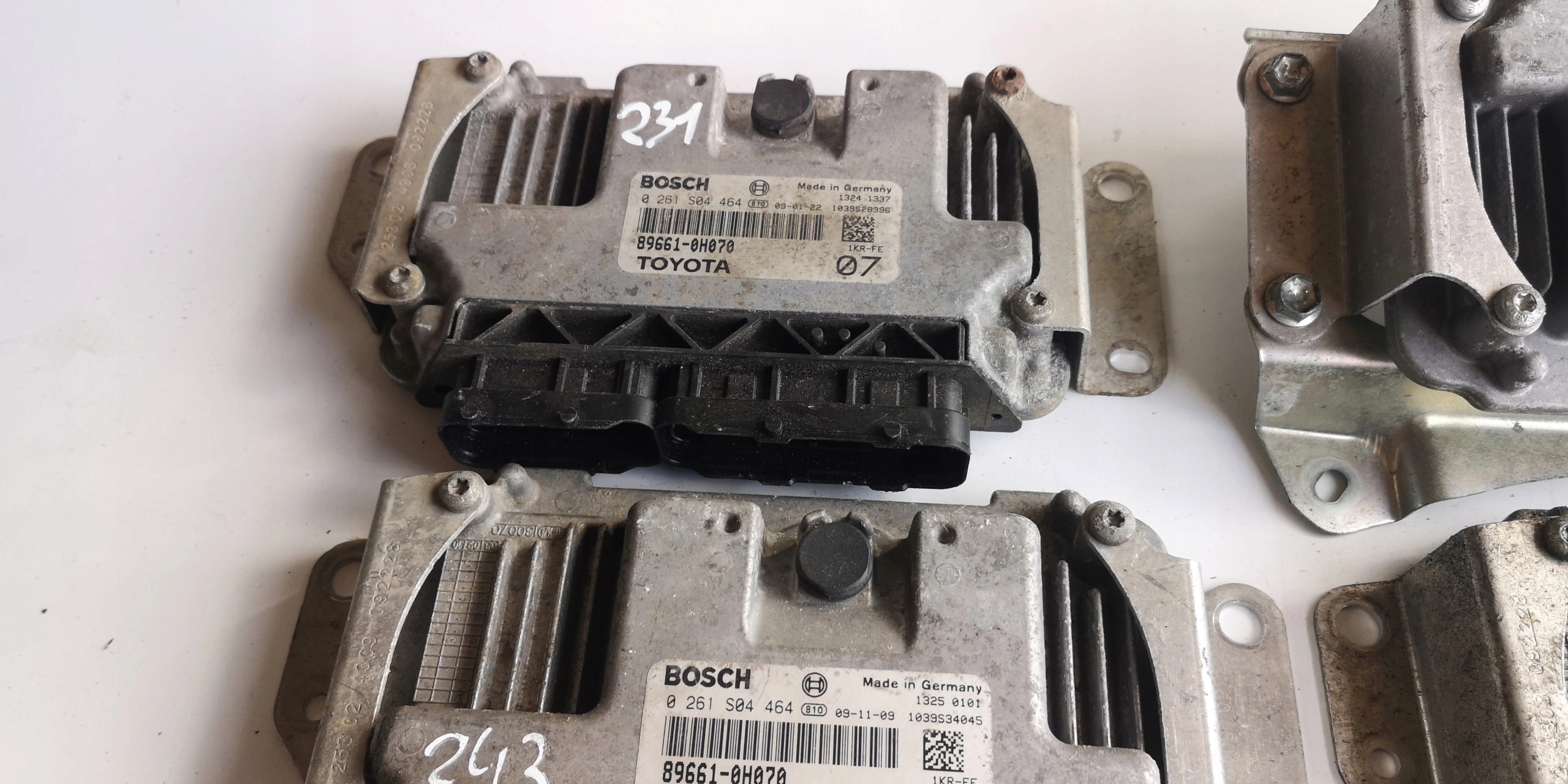 computer ECU TOYOTA 0261S04464 89661-0H070 1039S28