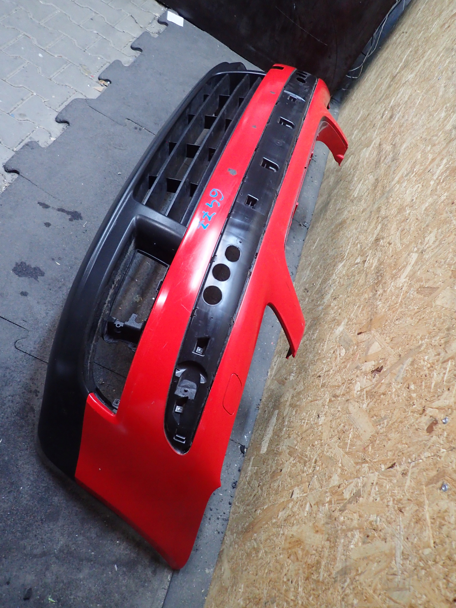 bumper front VW TOURAN and 1 03-07