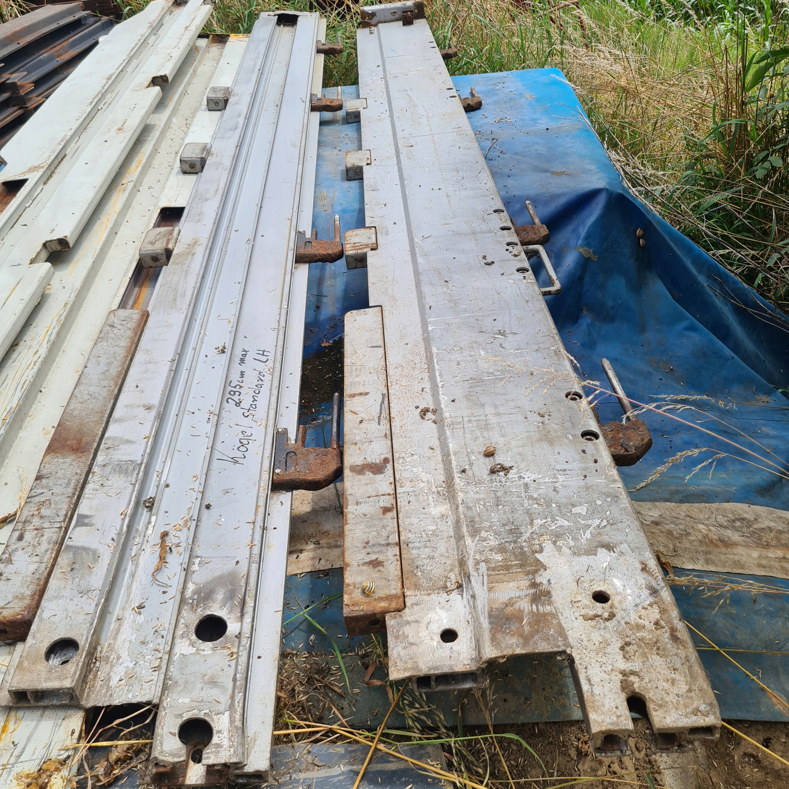 СТОЛБ СТОЛБ ДВЕРИ ПОЛУПРИЦЕП KRONE KOGEL