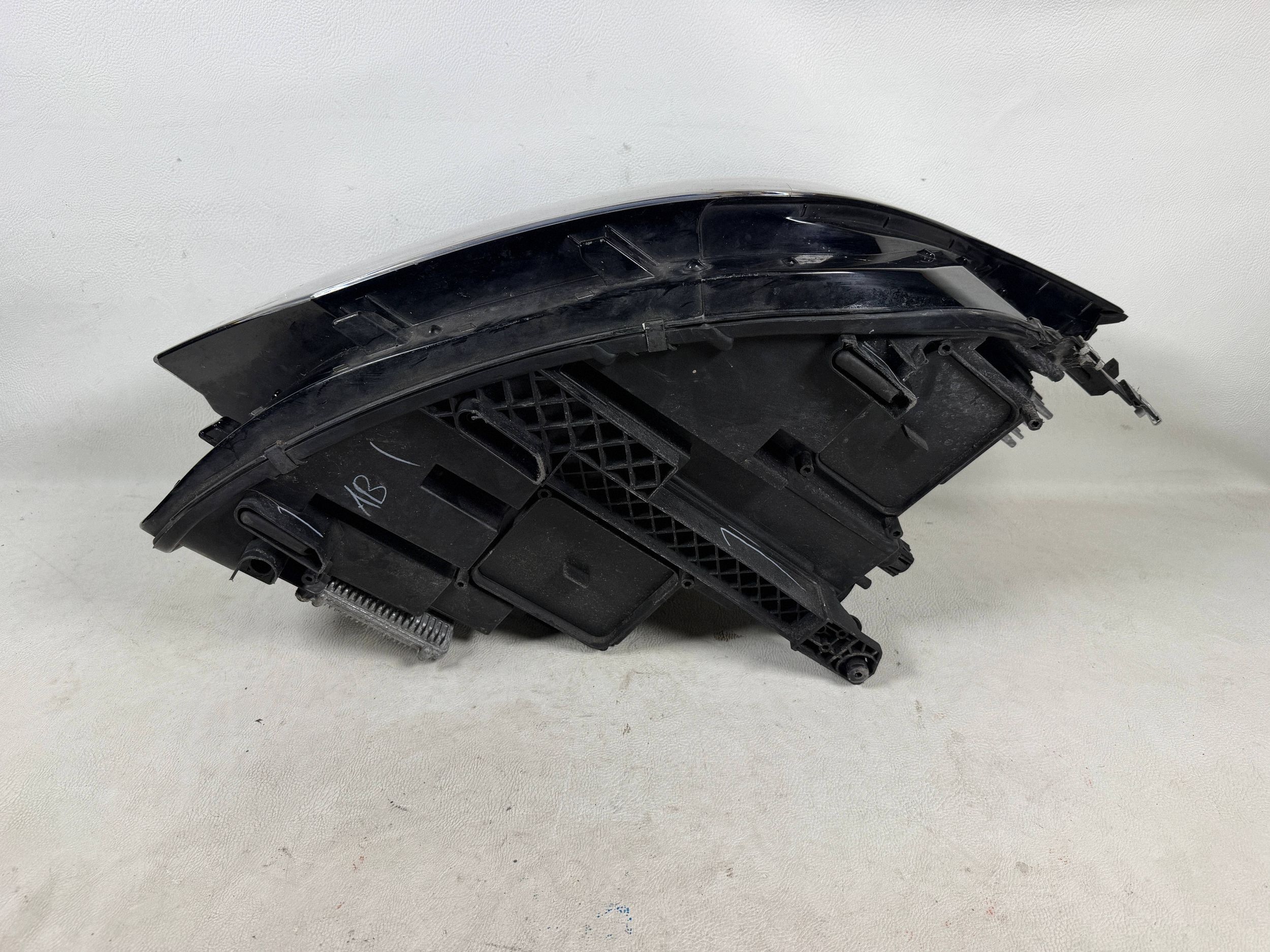 Vw Tiguan 2 II 21- Allspace light left front front