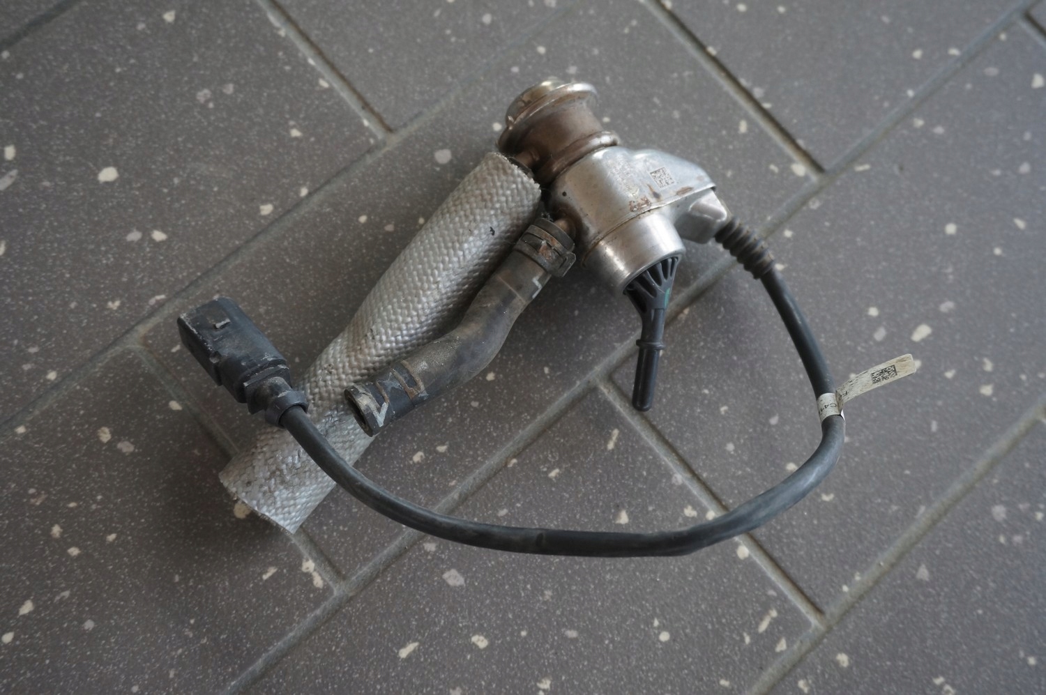 WTRYSK ADBLUE PORSCHE CAYENNE 7P5 4.2 D 7P