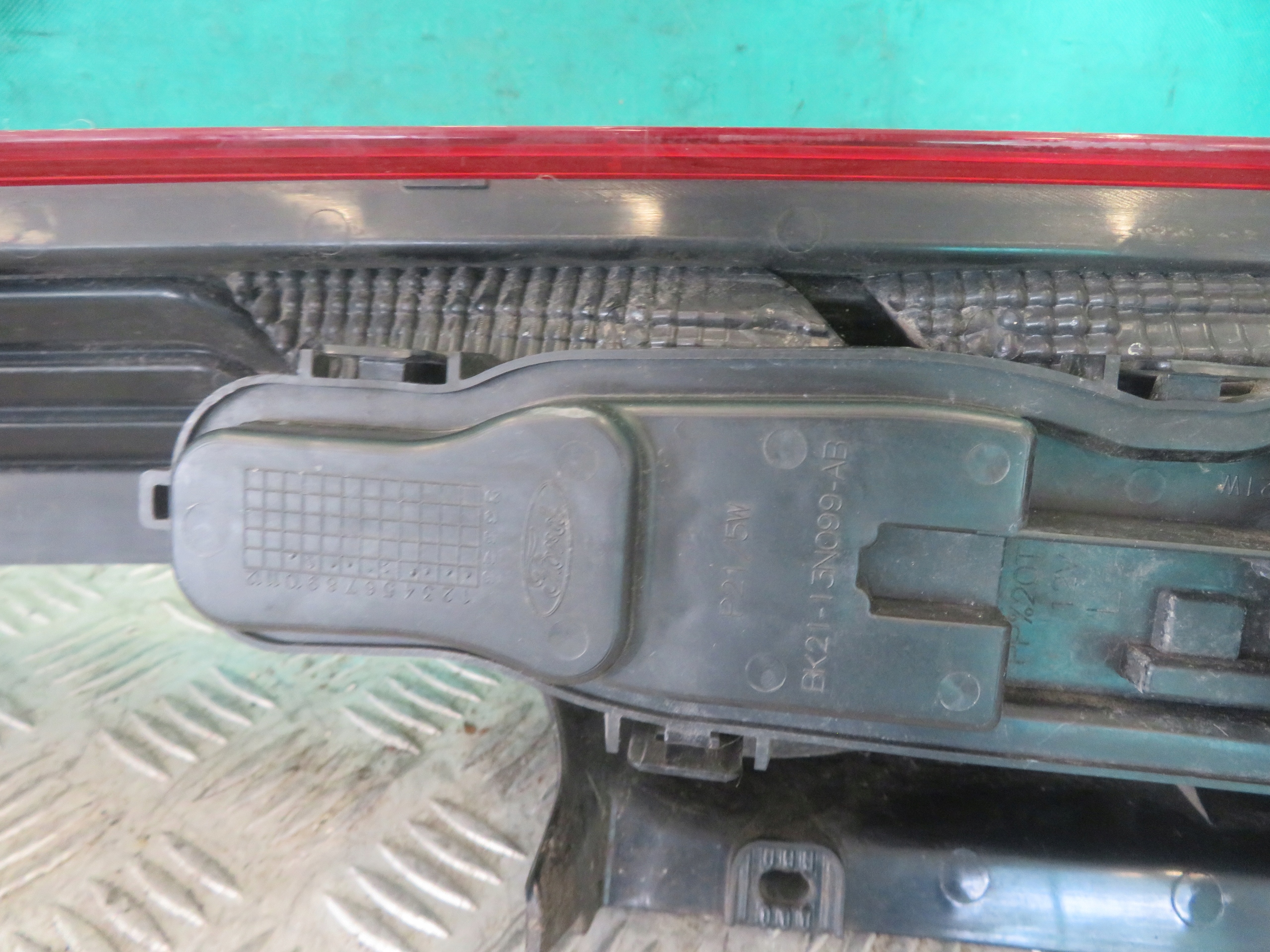 light left rear part FORD TRANSIT CUSTOM 17R BK21-13405-AH