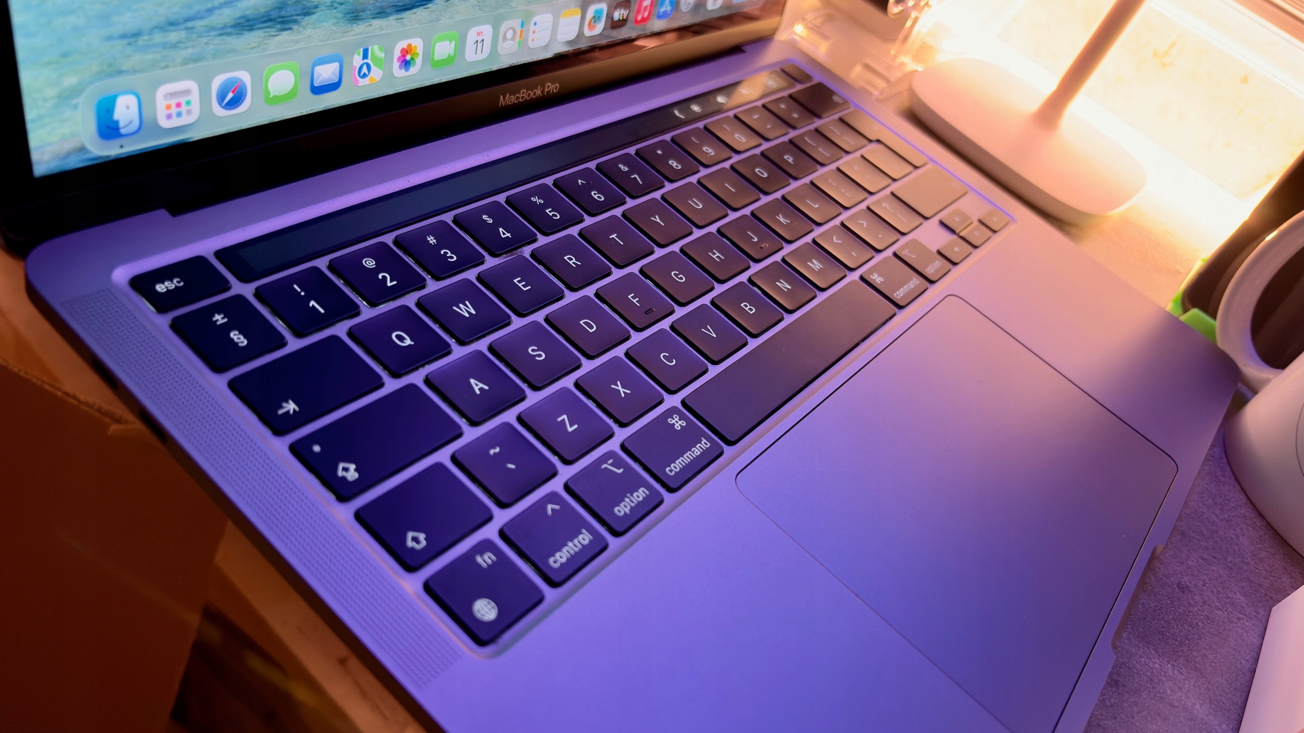 MacBook本体 Apple Macbook Pro (2022 M2) 8GB 256GB APPLE MacBook Pro 2022 13