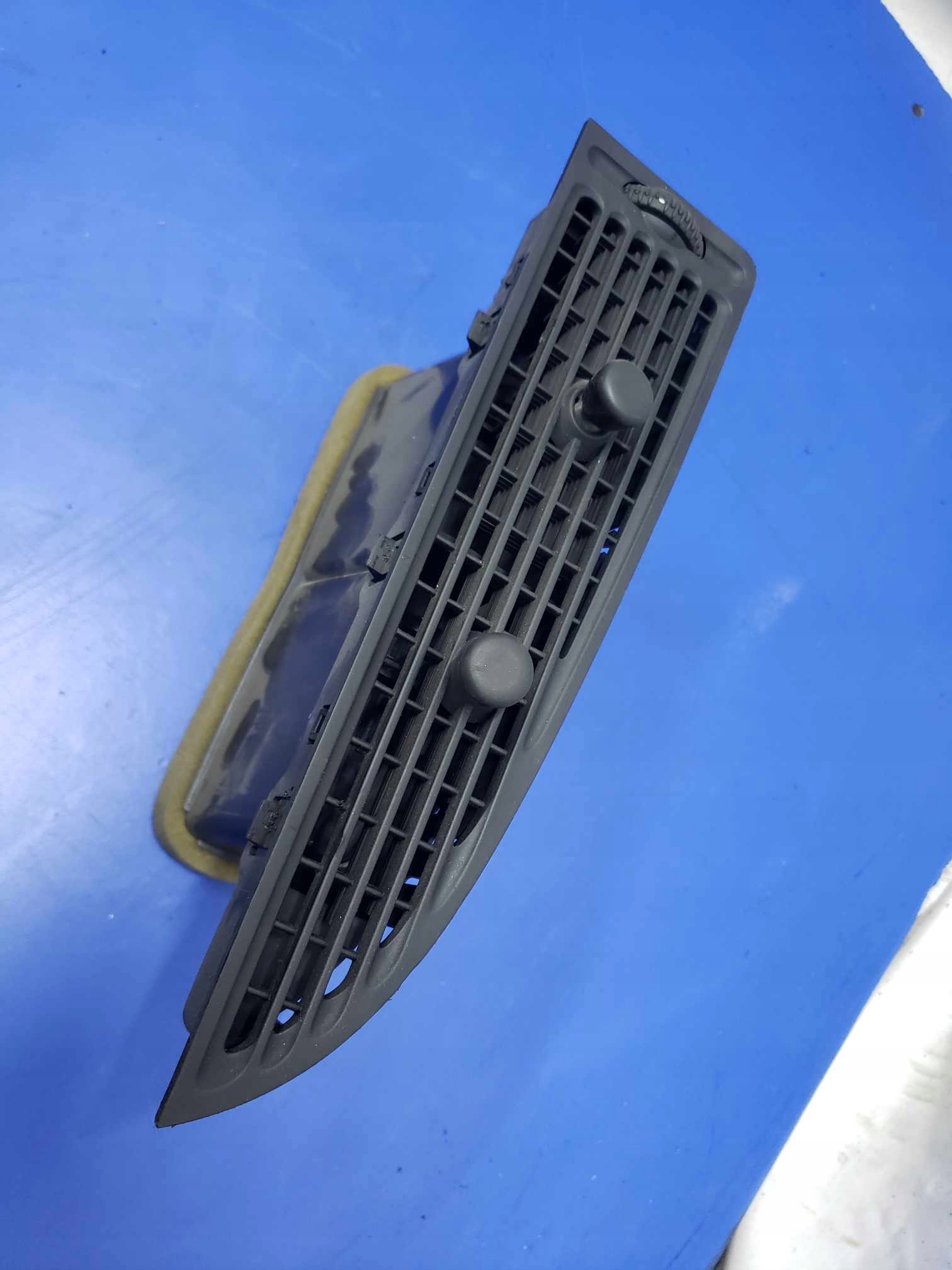 grid air conditioning devices central SAAB 9-3 II 93 oe 02-07r. 12804035