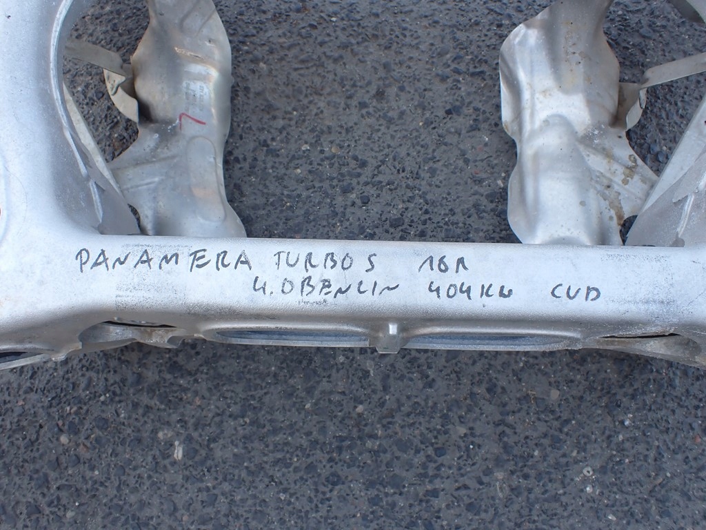 WÓZEK SANKI ZAWIESZENIE TYŁ PANAMERA II 971 TURBO Typ samochodu Samochody osobowe