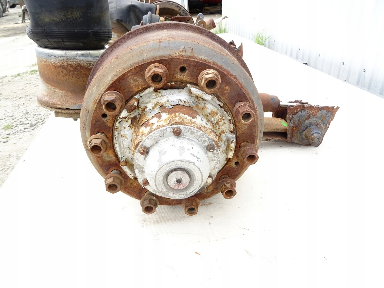 OŚ NACZEPA SAF Wersja Europejska