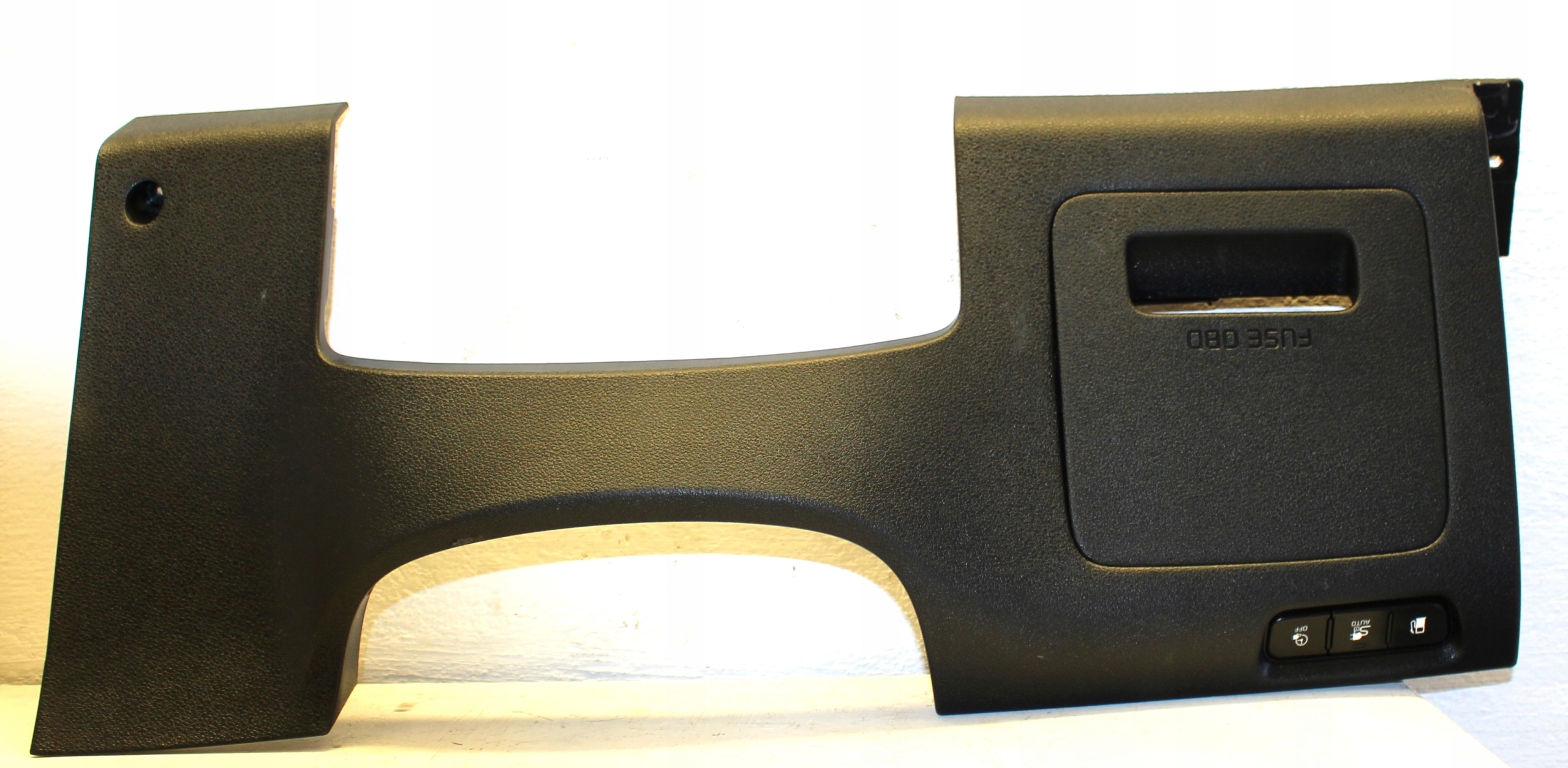 LISTWA PRZEDNIA, POKRYWA - 84750G5050 + 93750G5050- KIA NIRO 2020 HYBRID