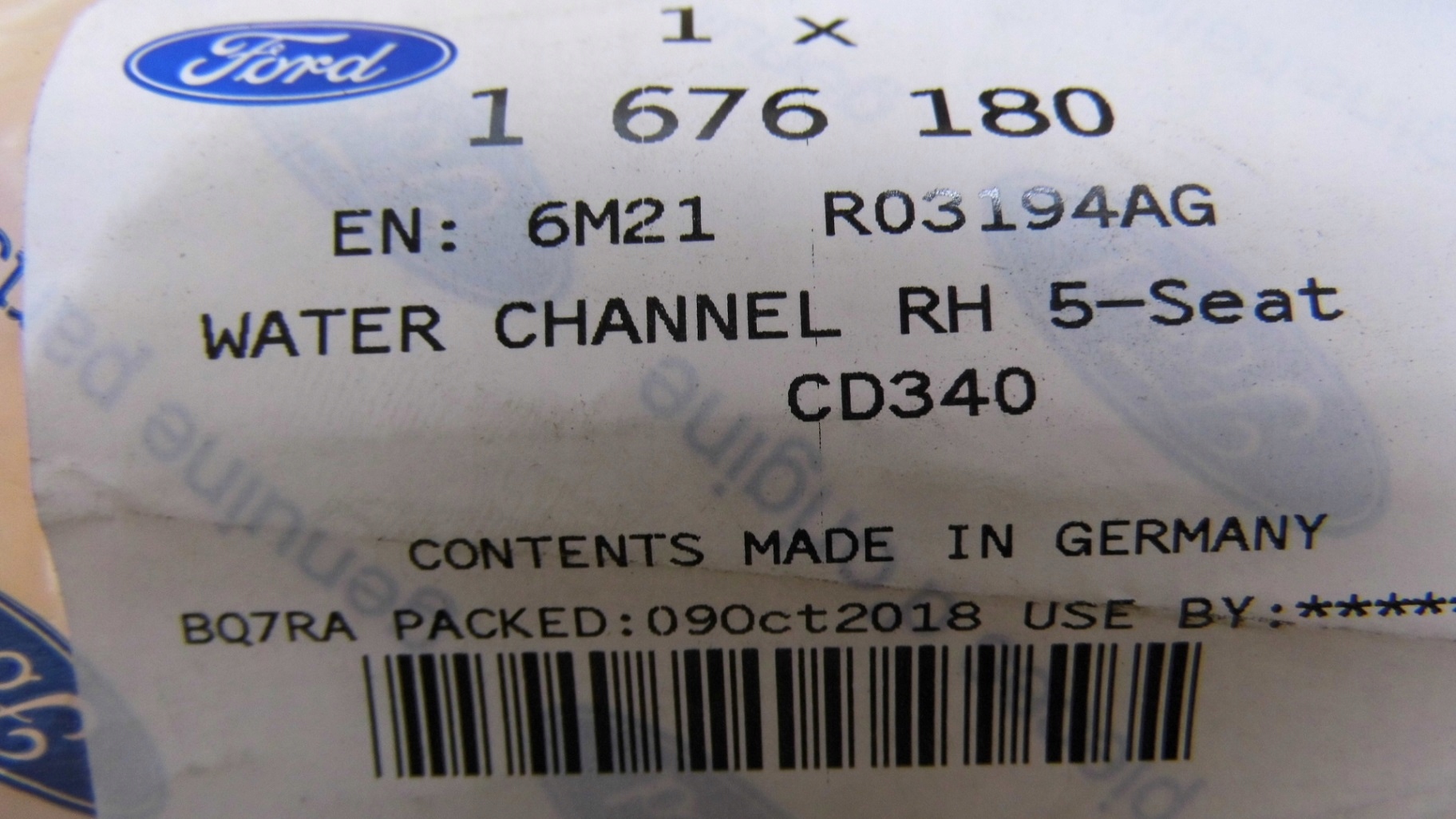PRAWA LISTWA SZYBY PRZEDNIEJ FORD S MAX 2006 15 Part number 6M21 R03194 AG