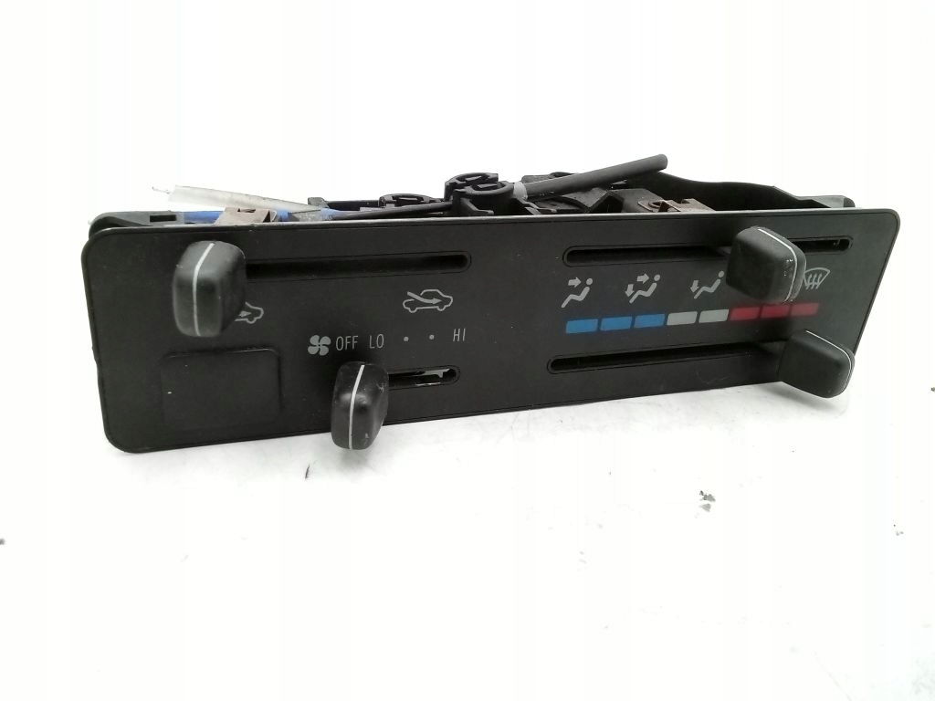 Toyota Rav4 and 1 control panel air conditioning devices