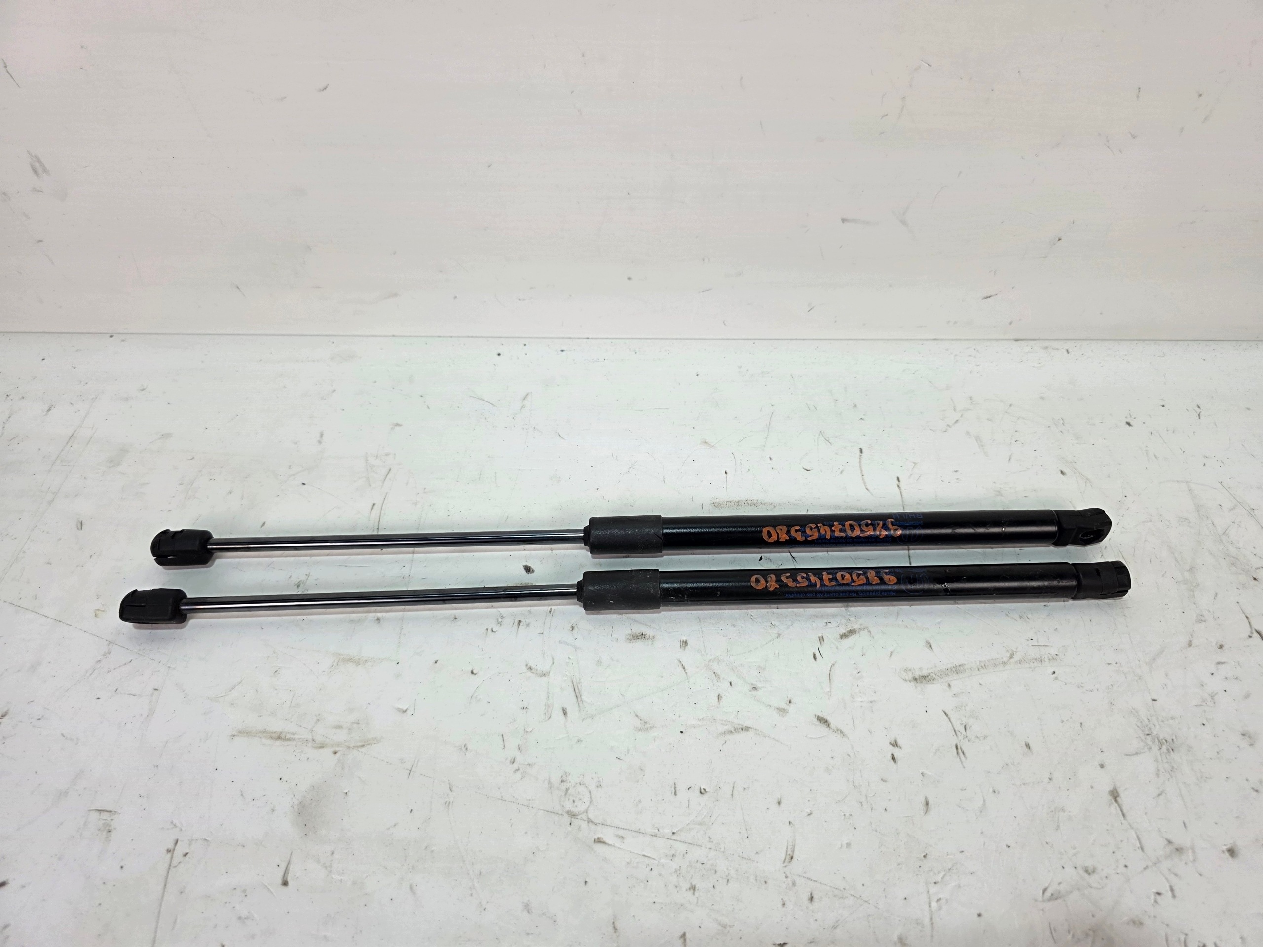 SILOWNIKI TELESKOPY bonnet boot LANCIA YPSILON IV 9850745380