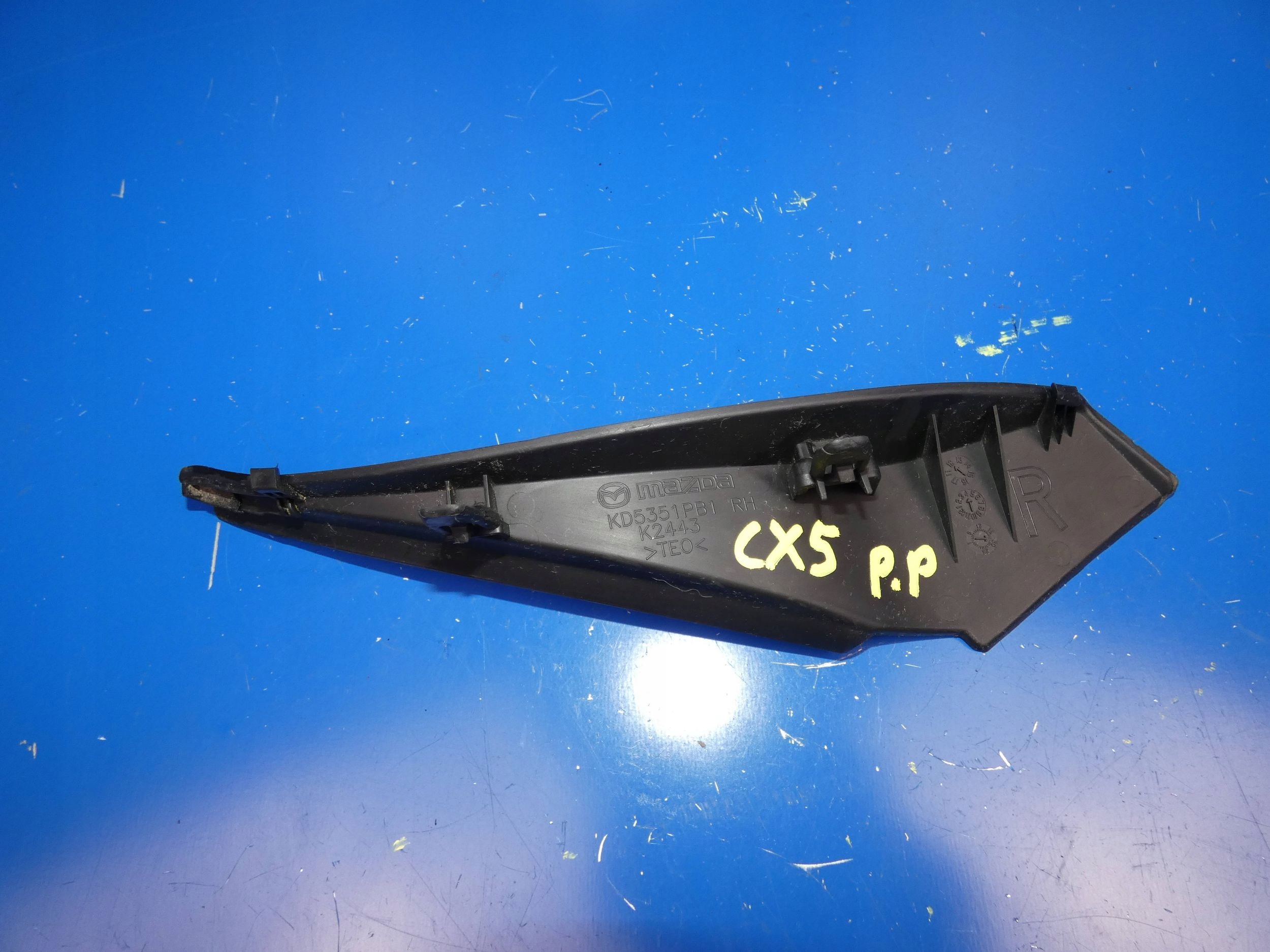 MAZDA CX5 CX-5 2012- corner ZAKONCZENIE under the window right front