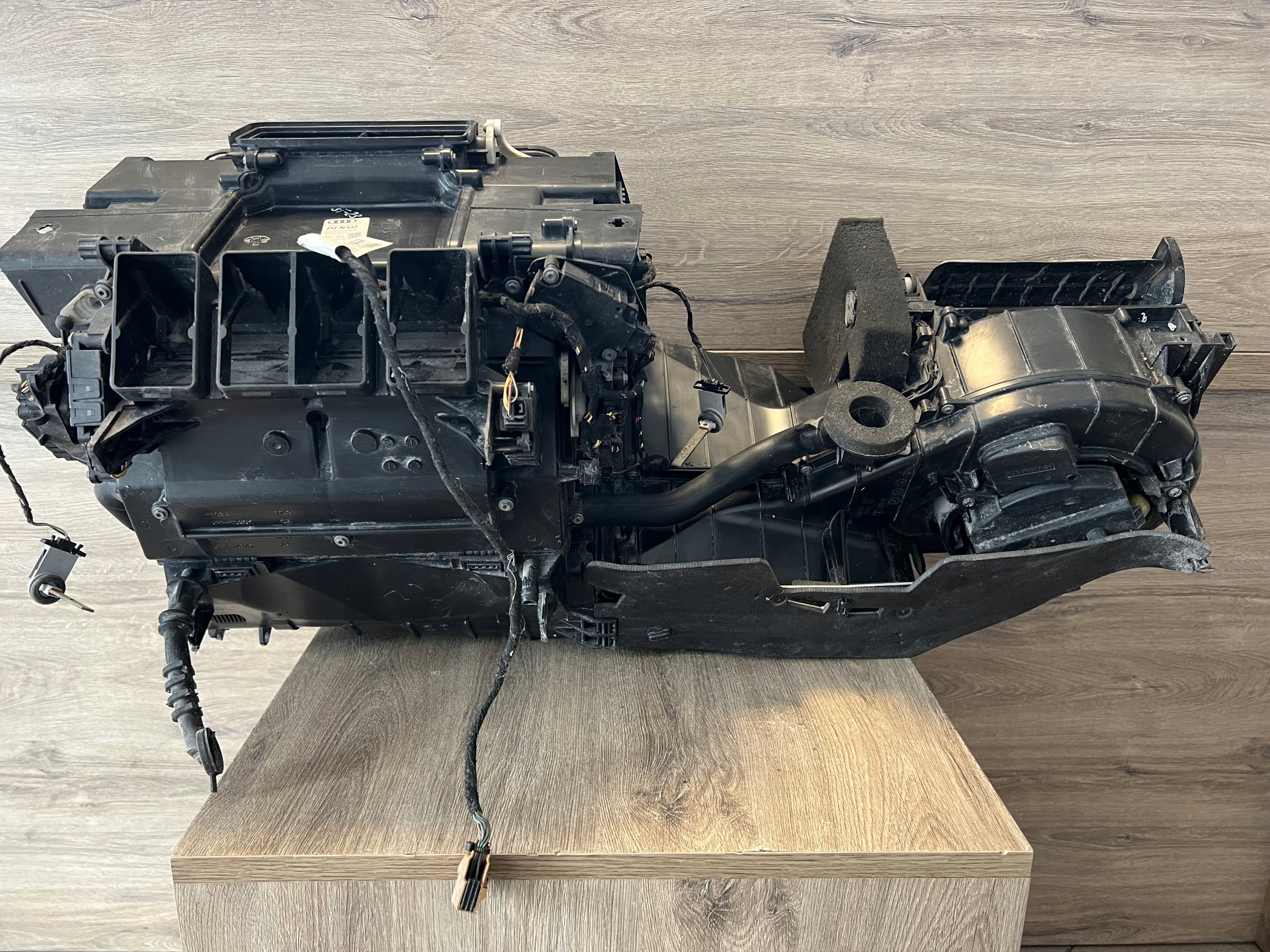 радиатор отопителя Audi A8 4H D4 4H1820005F