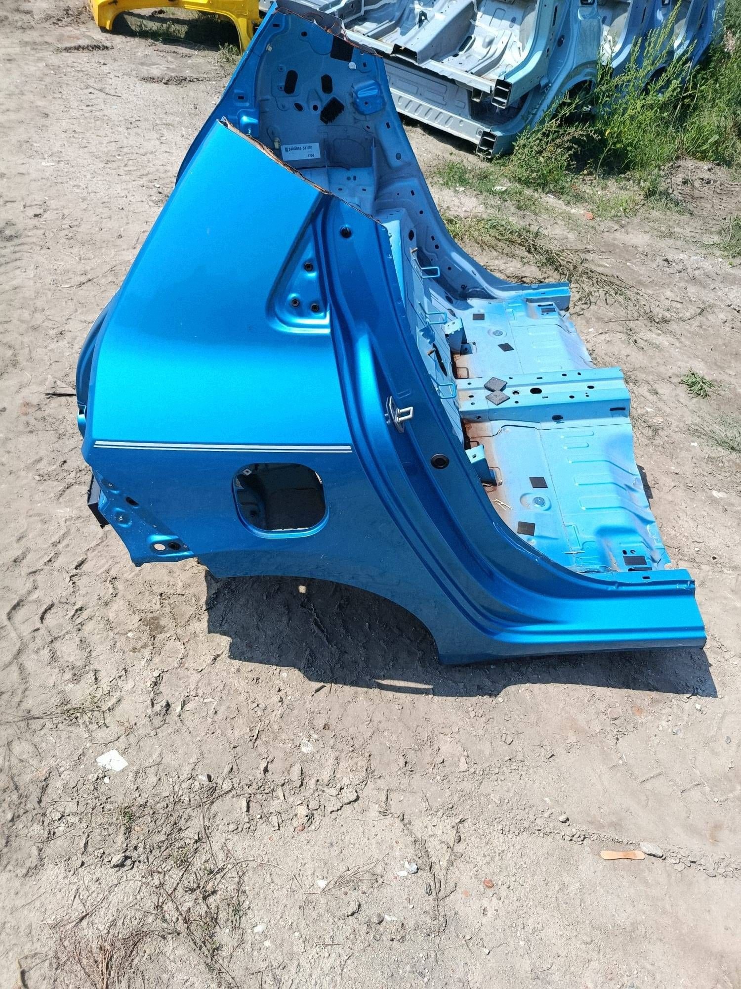 LONGHERONE posteriore Coppa parafango posteriore Renault Twingo III benzina TERPM