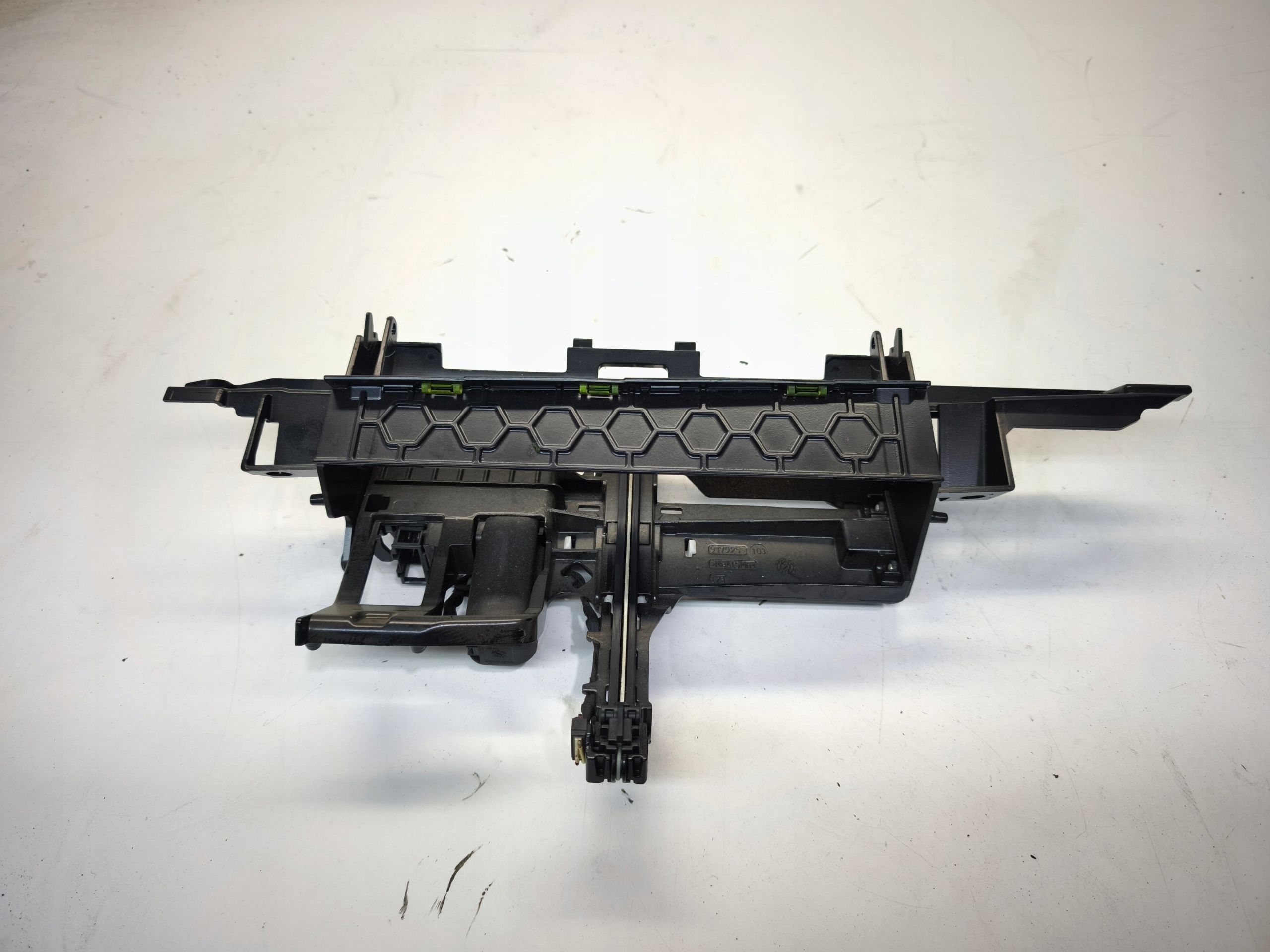 WINDA WYSWIETLACZA AUDI A6 C7 A7 4G2919601K UK
