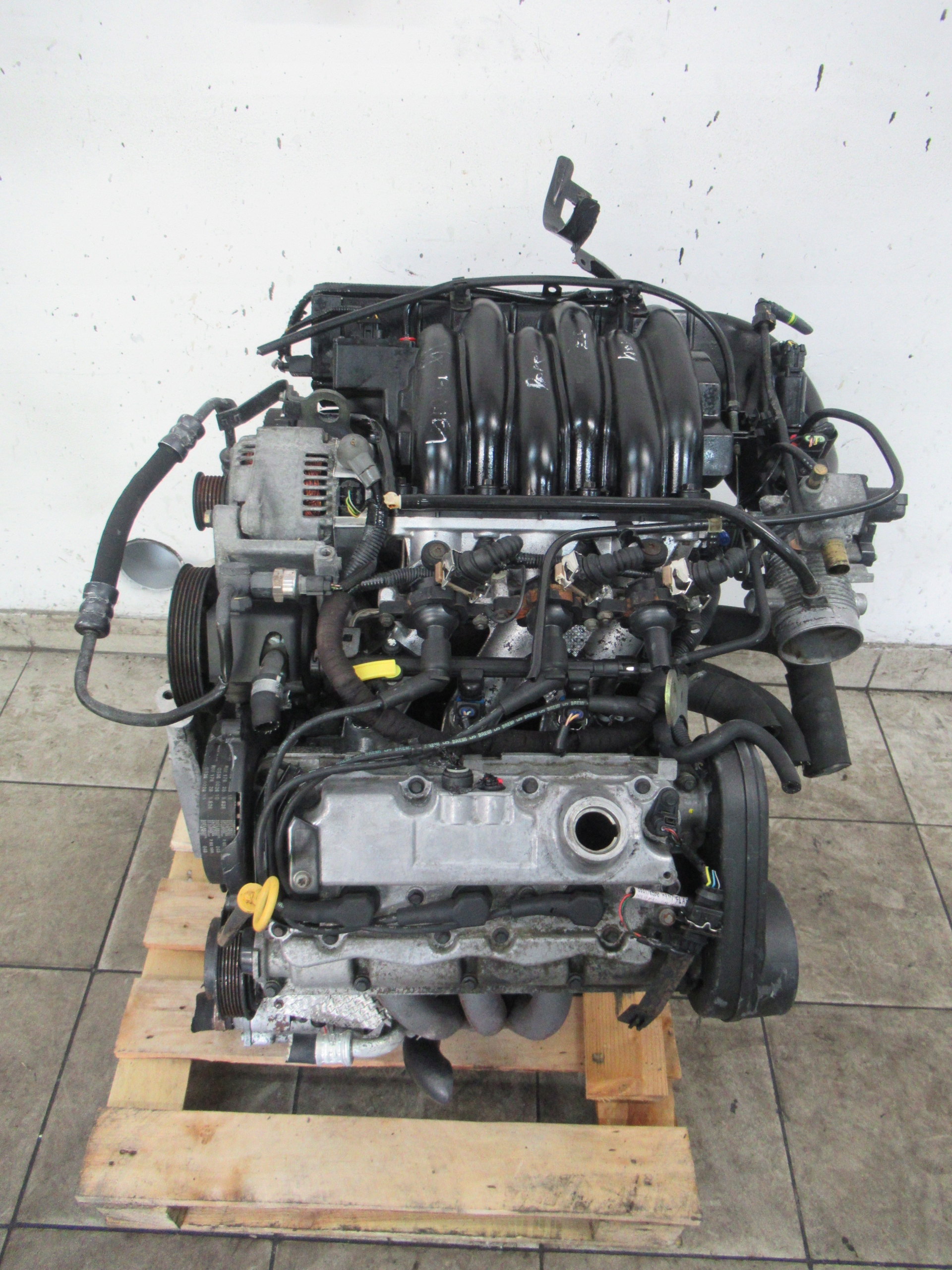 Двигатель комплект 2.5 v6 rover freelander 75 25k4f