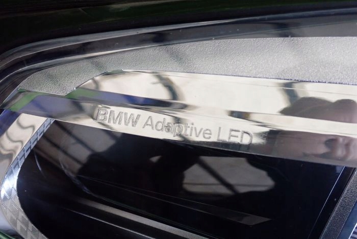 BMW X3 G01 X4 G02 ADAPTIVE LED FULL LED 18- reflektor right light right