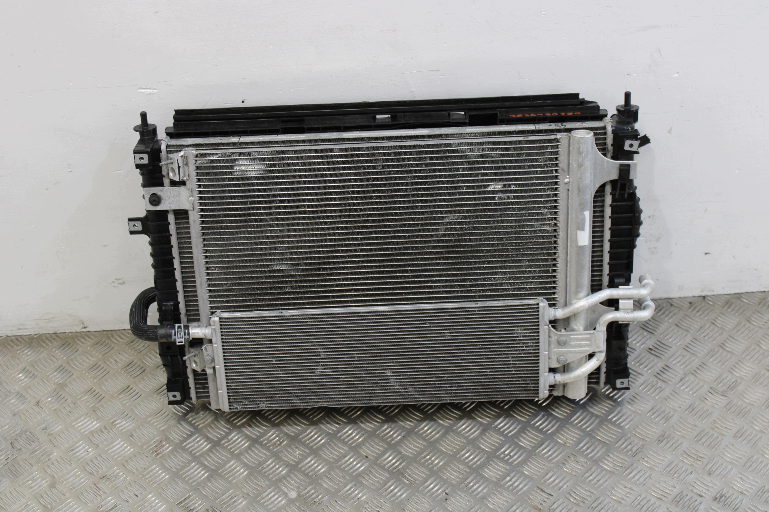 support panel for radiators front radiator pillar PEUGEOT 308 T10 III 3 1.6 HYBRID