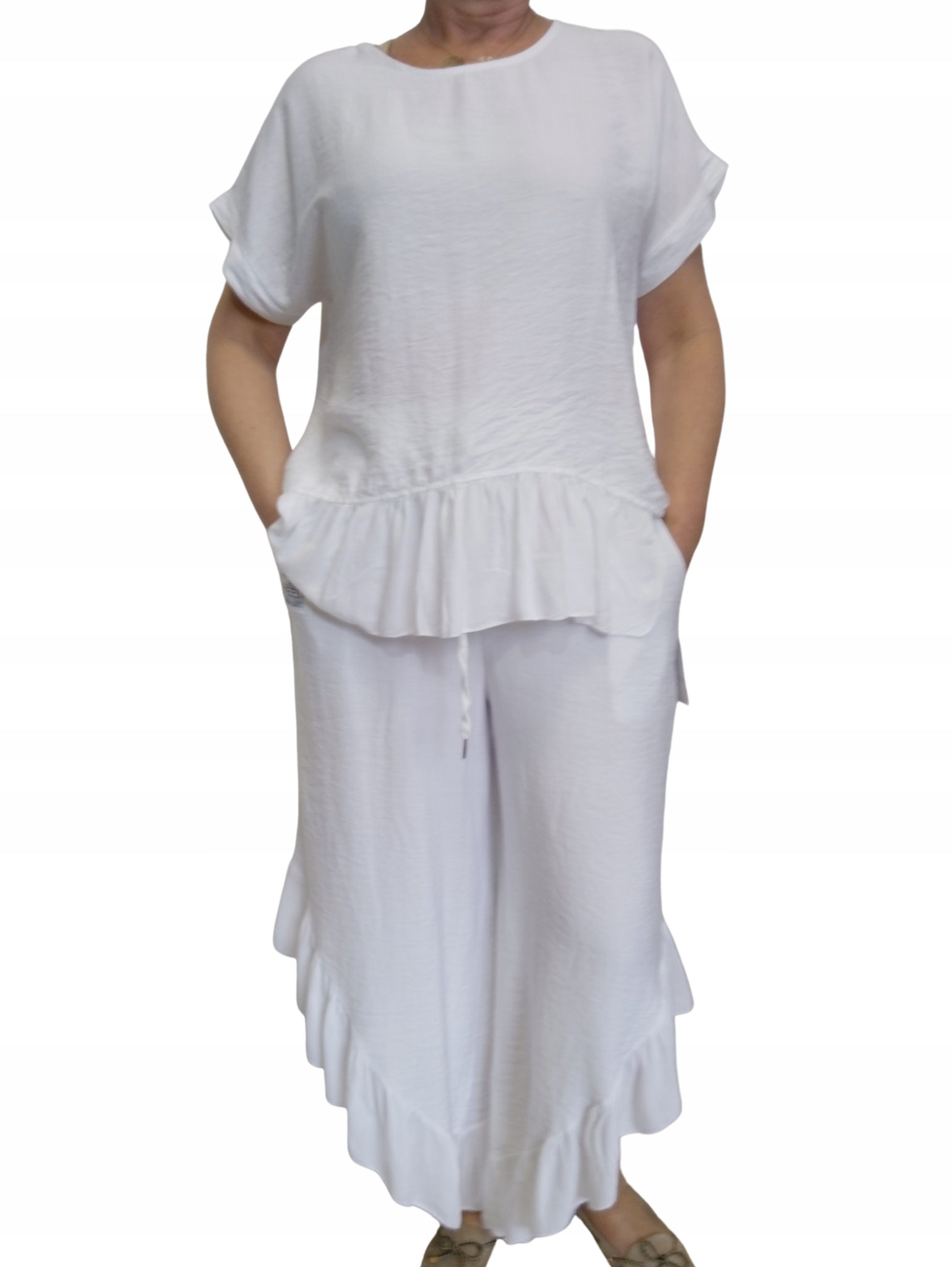 PRZEPIĘKNY WŁOSKI KOMPLET DAMSKI