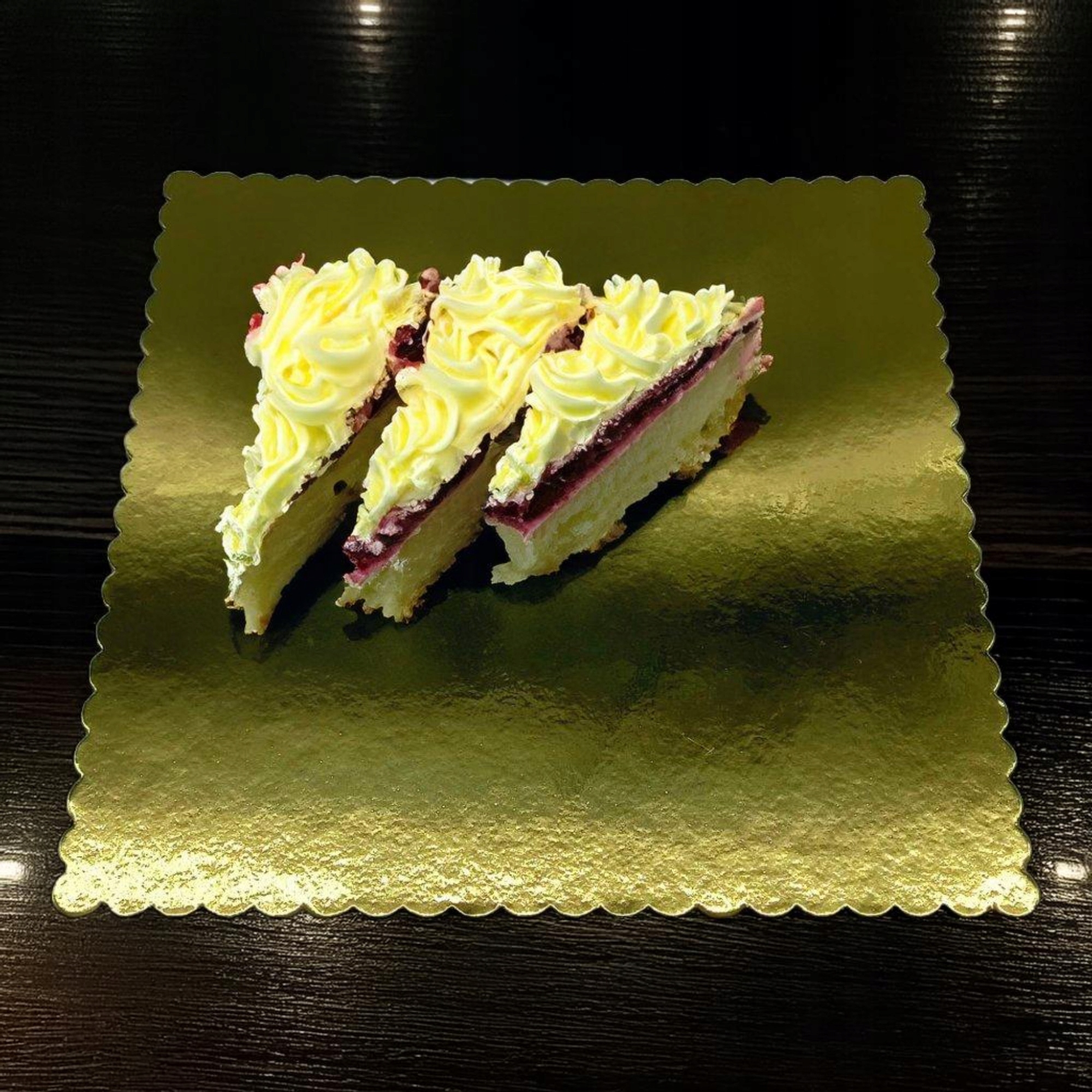 5 SZT PODKŁADY POD TORT CIASTO 30 CM KWADRATOWY ZŁOTY POŁYSK GRUBY SZTYWNY