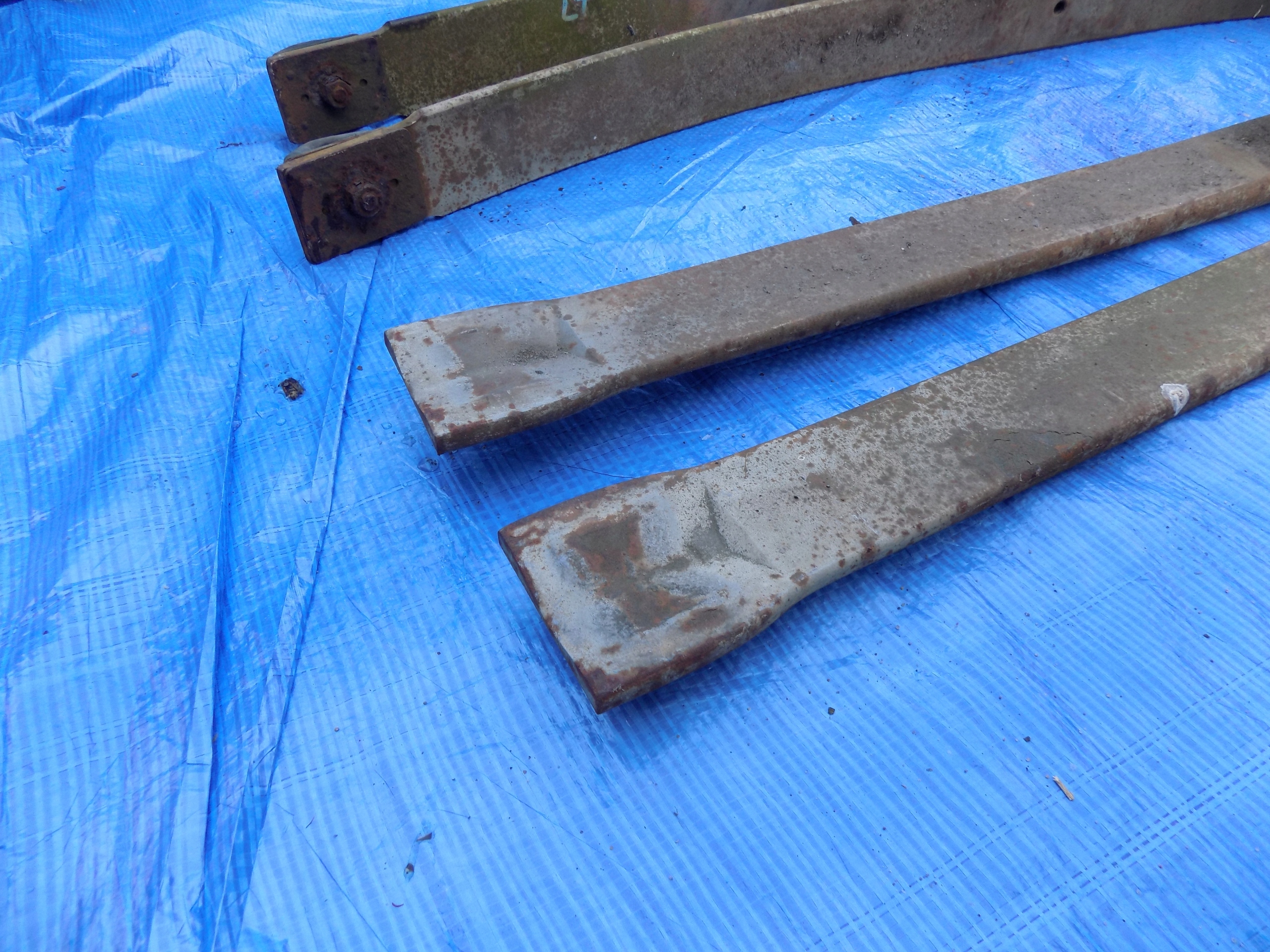 ПІР'Я РЕСОР VW LT