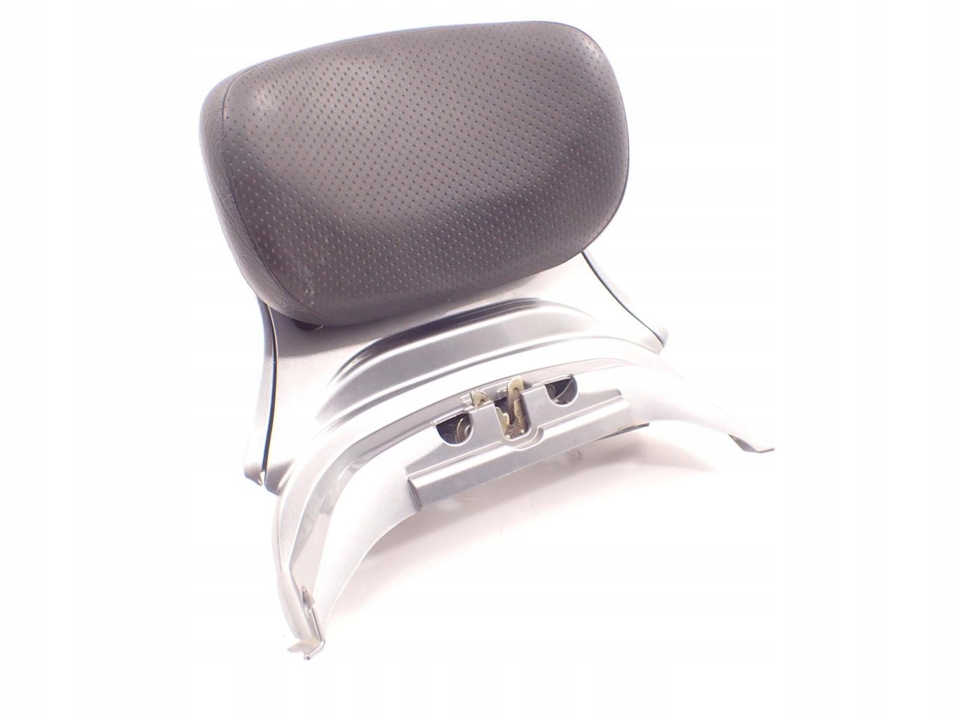 Oparcie pasażera tył Suzuki Burgman 400 K3 03-06