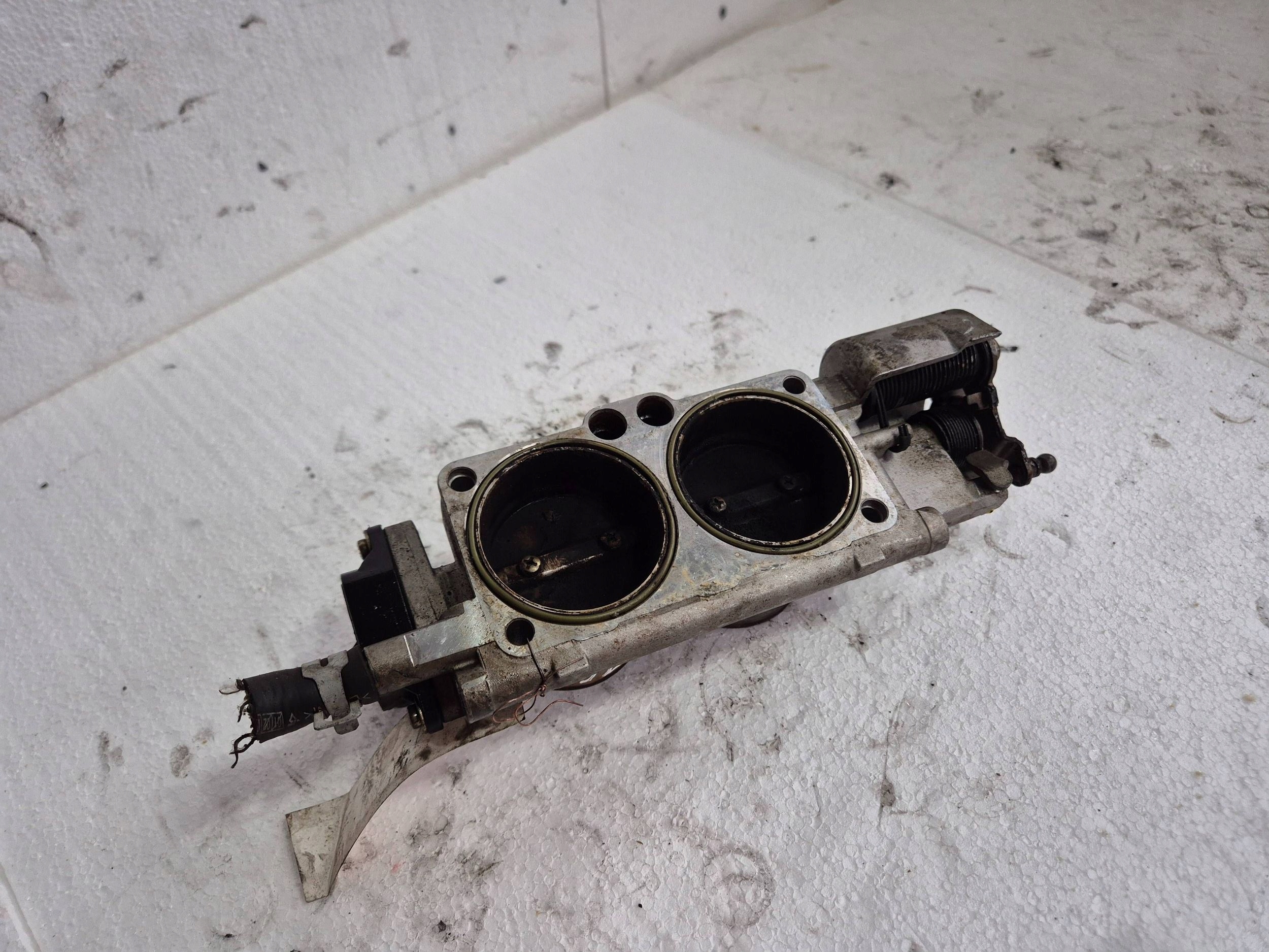 Valvola a farfalla 90530438 Opel Omega B 2.5 B6 95