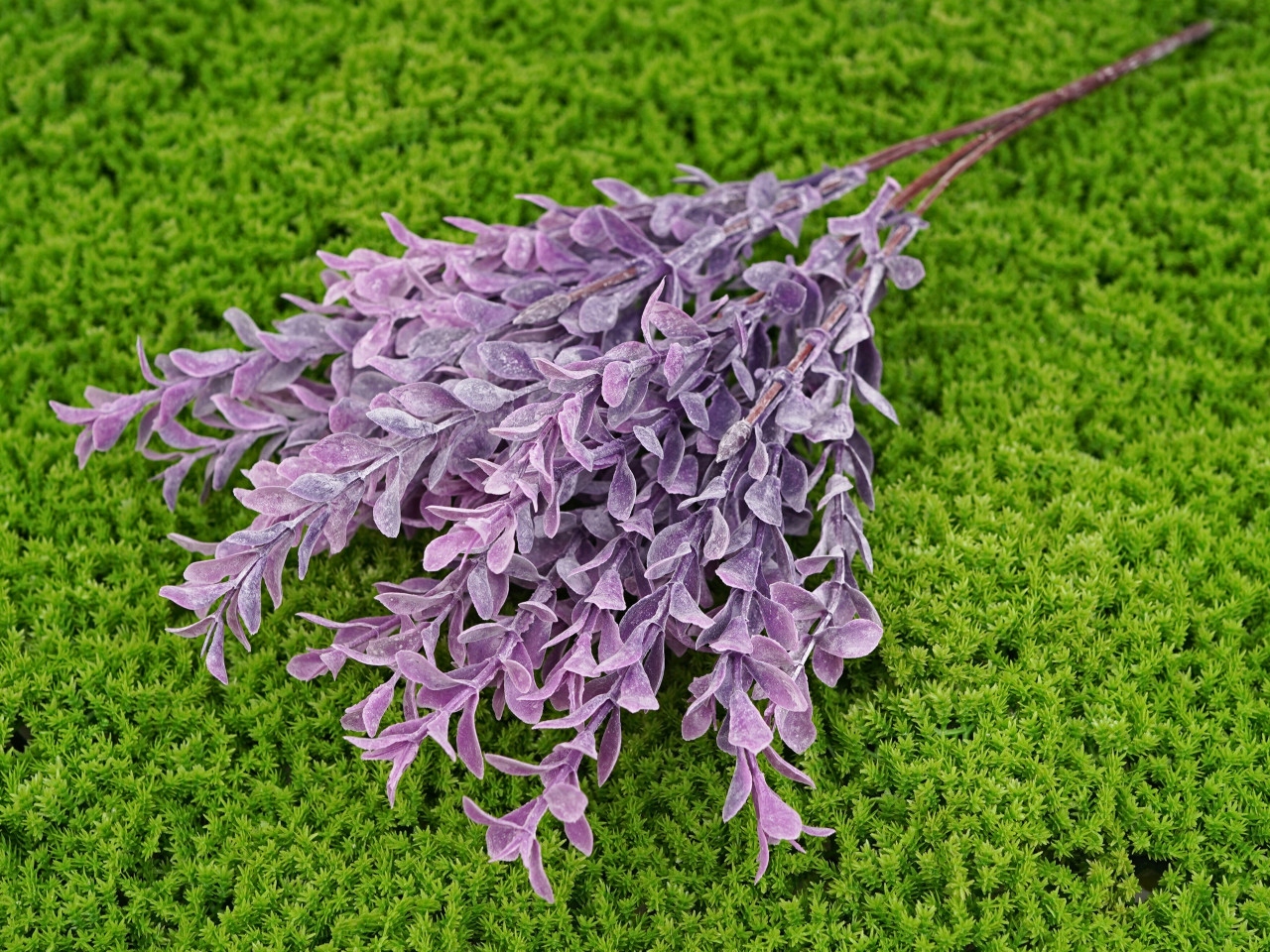 SZTUCZNE KWIATY GĘSTA GAŁĄZKA LIŚCIE FIOLETOWY OMSZAŁY 36cm DO STROIKA Marka Topoblu